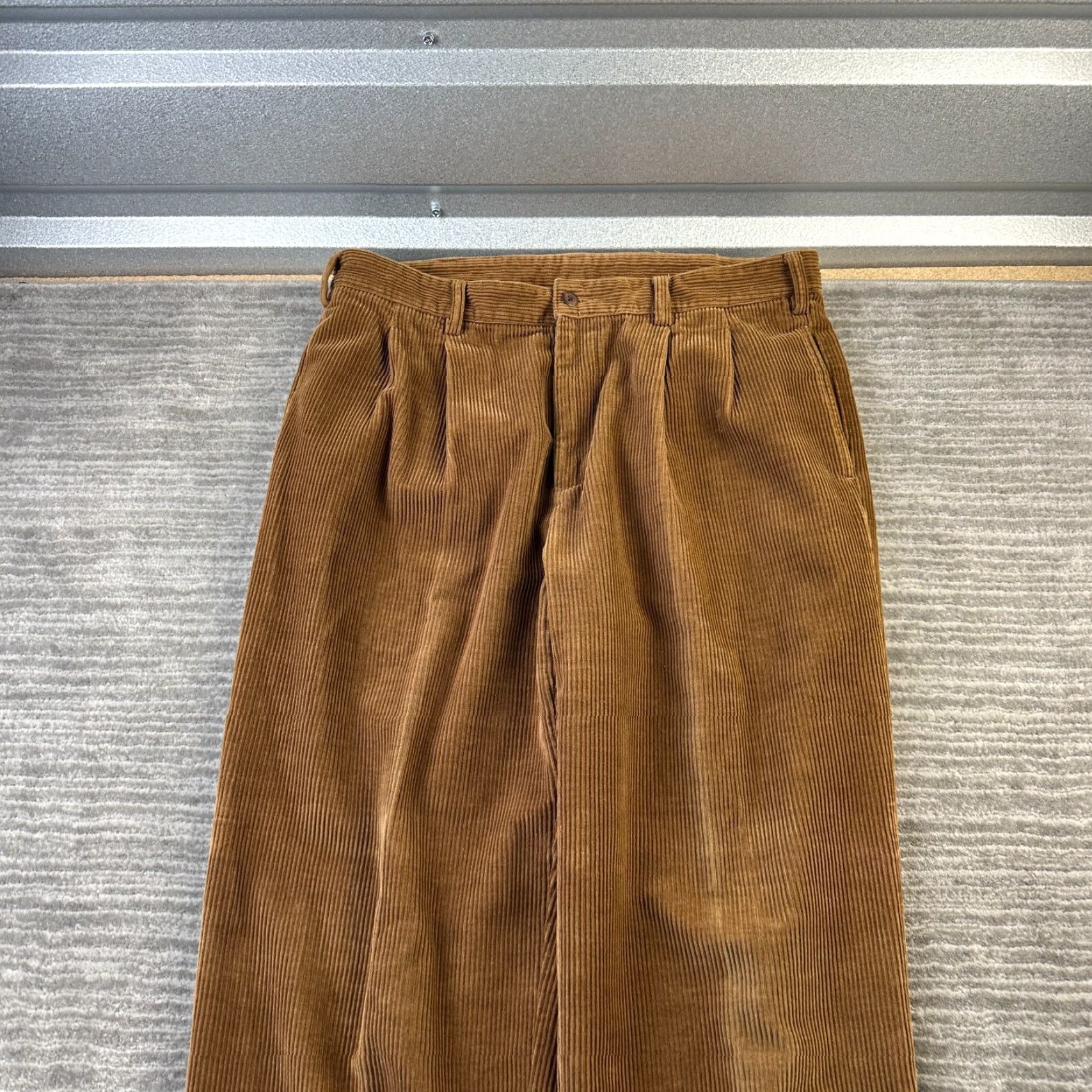 Brooks Brothers Brooks Brothers Pants Mens 36x31 Corduroy Brown Slacks Trousers Size US 36 / EU 52 - 3 Thumbnail