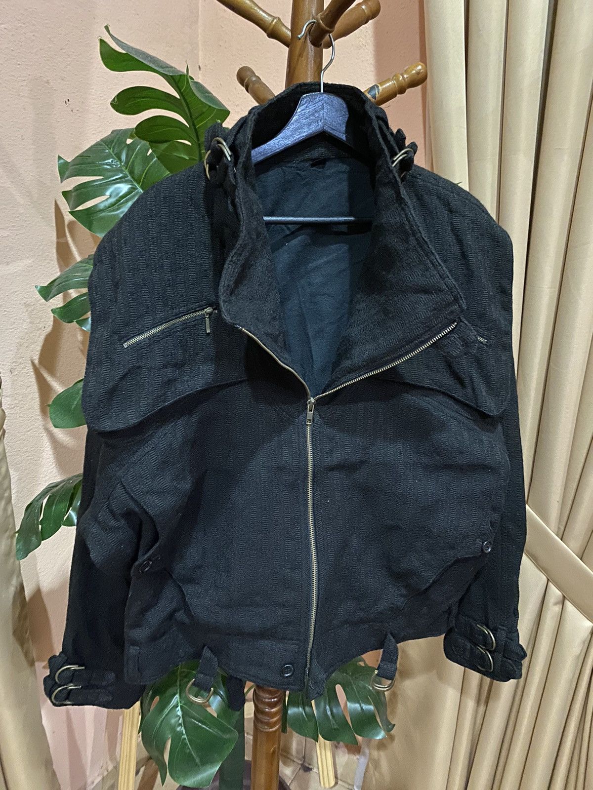 Japanese Brand Black Avant-Garde High-Collar Utility Jacket with Buckle Size US L / EU 52-54 / 3 - 3 Thumbnail