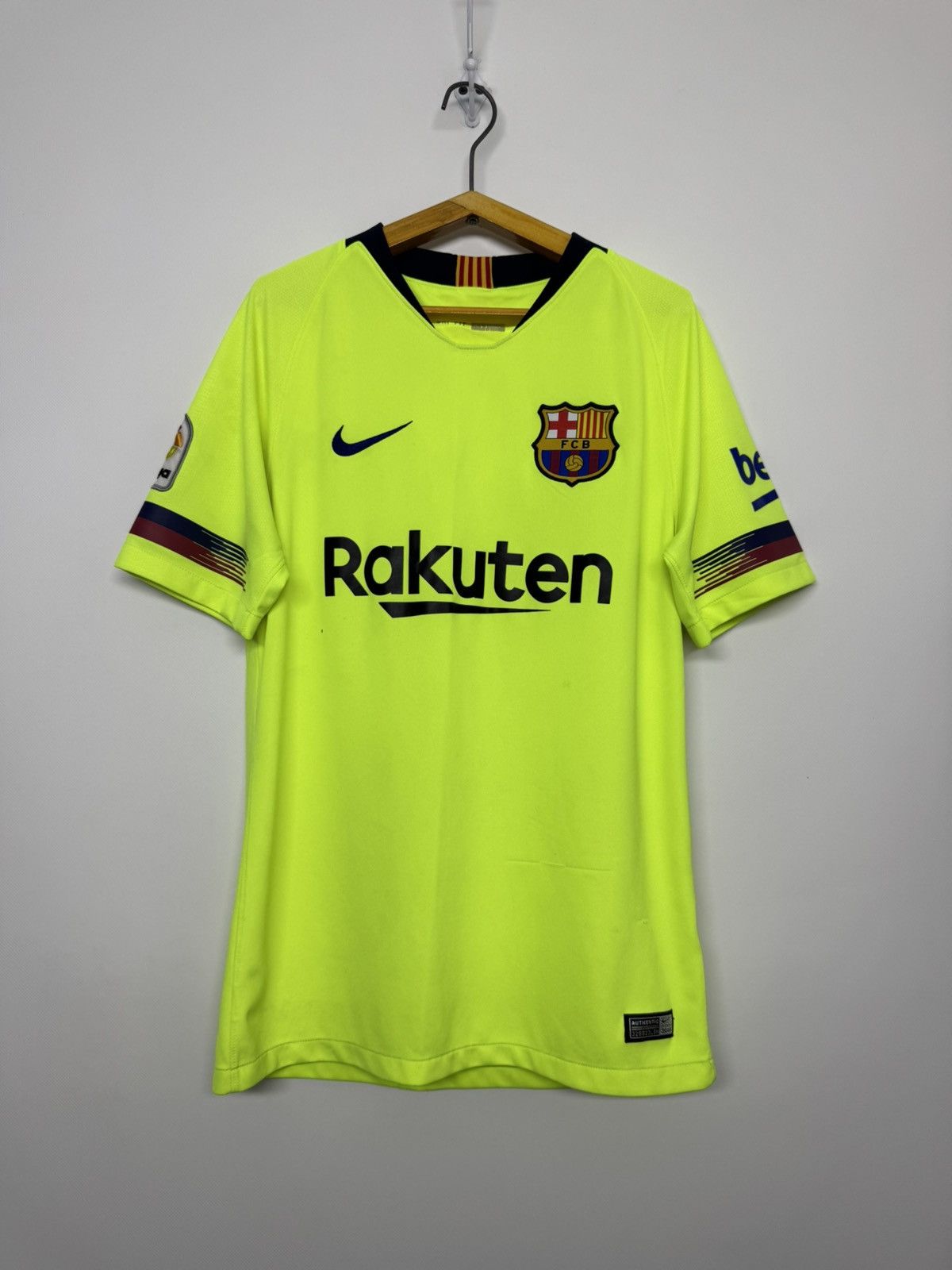 Nike Vintage FC Barcelona 2018/19 Nike Soccer Jersey Blokcore Size US S / EU 44-46 / 1 - 3 Thumbnail