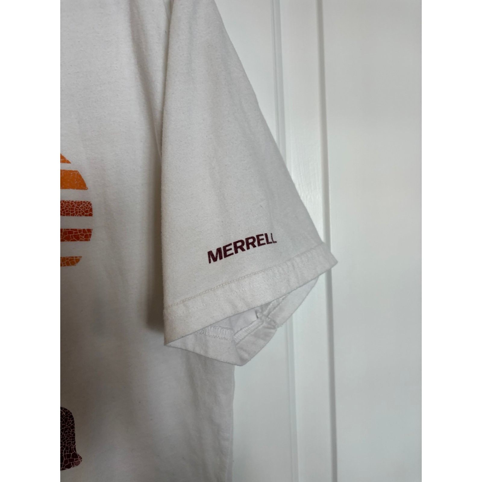 Merrell white Merrell Men's crew neck graphic tee size Large Size US L / EU 52-54 / 3 - 2 Thumbnail