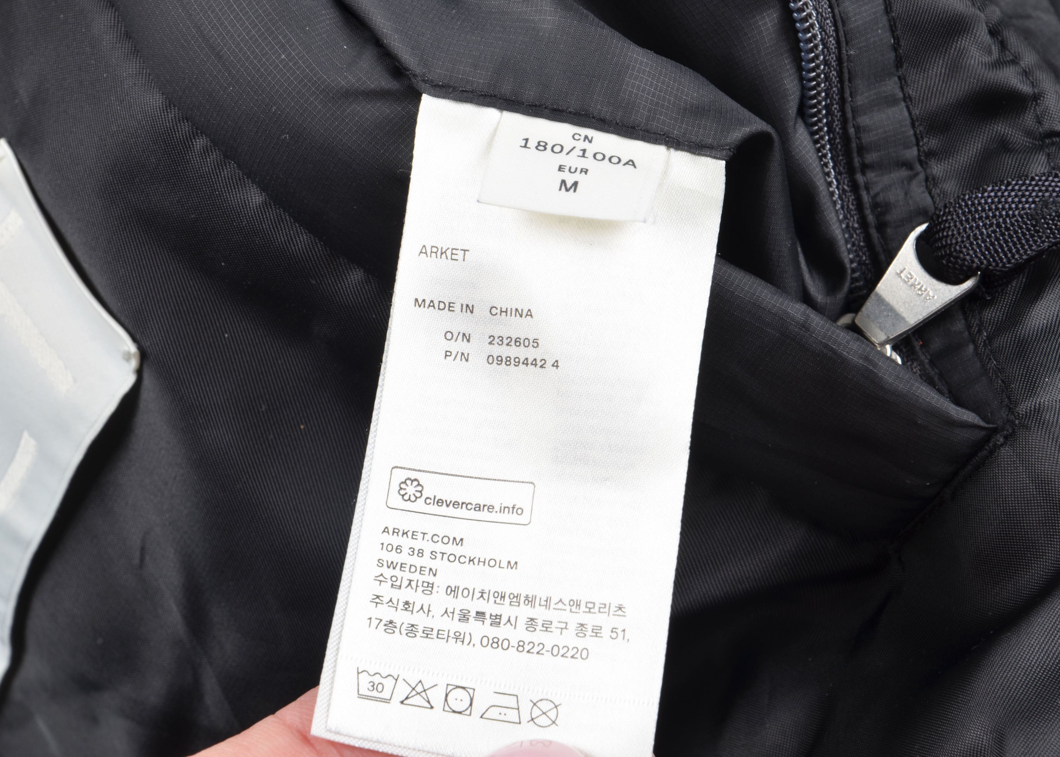 Arket Arket Men's Black Puffer Full Zip Jacket Size US M / EU 48-50 / 2 - 10 Thumbnail