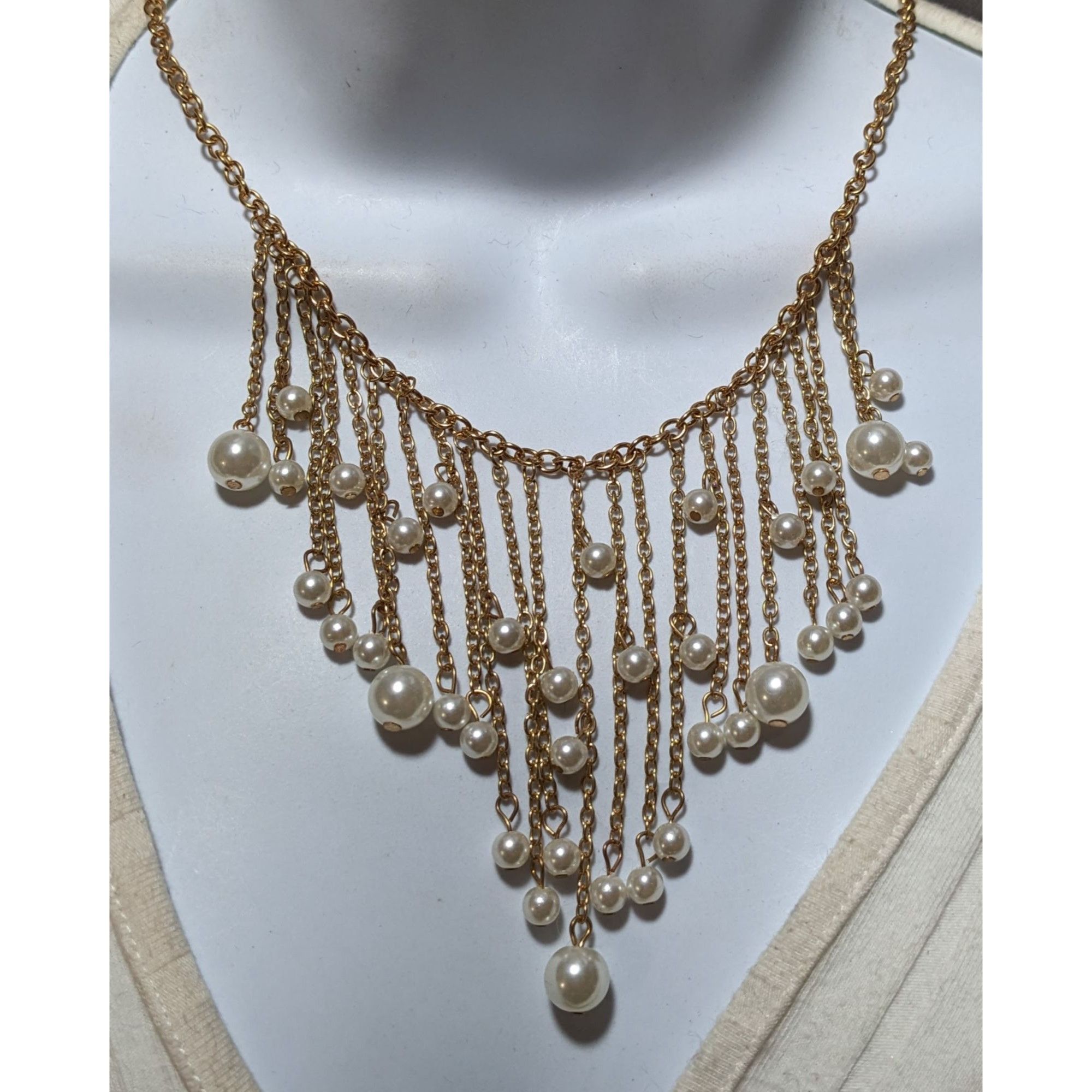 Other Elegant Glam Gold Chain Pearl Fringe Necklace Size ONE SIZE - 5 Thumbnail