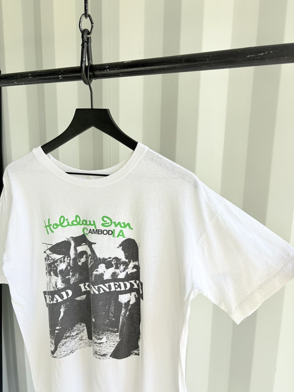 Band Tees Vintage Dead Kennedys Cambodia Shirt Faded Grunge Band Size US XL / EU 56 / 4 - 3 Thumbnail