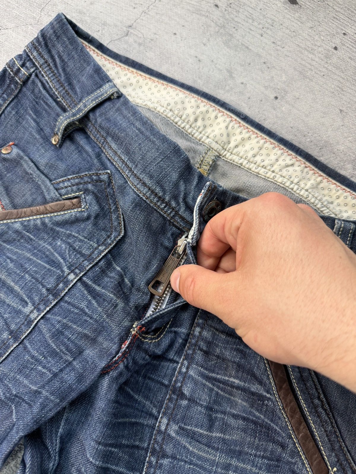 Diesel Crazy Faded Diesel western Jeans Size US 27 - 6 Thumbnail