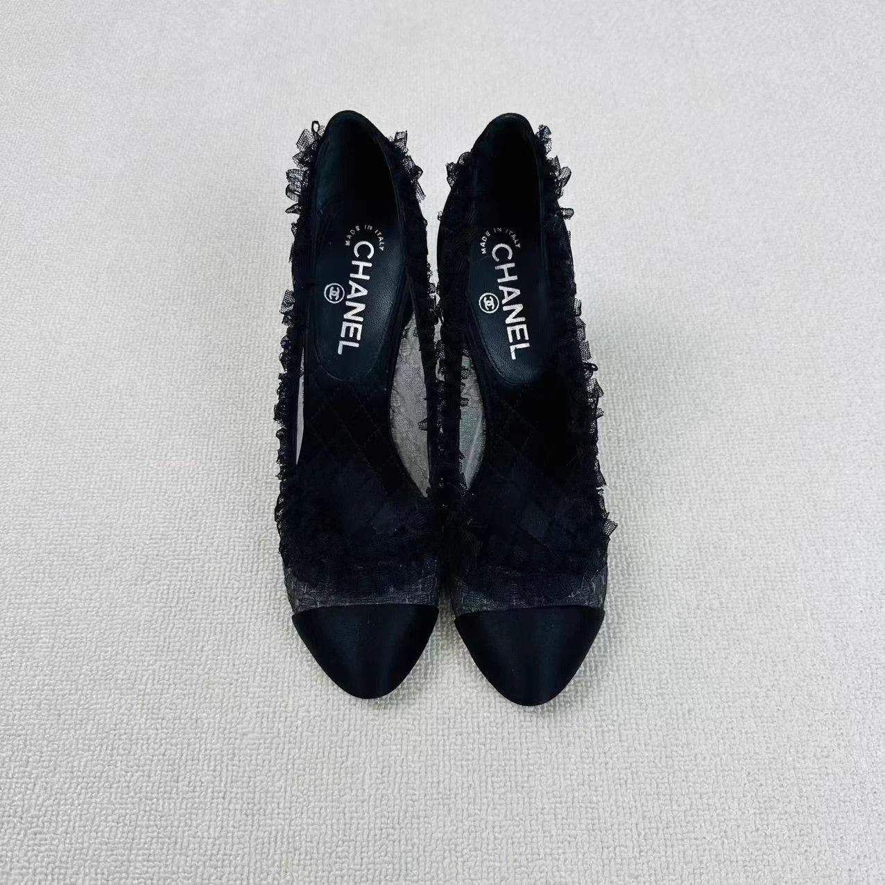 Chanel Chanel Lace Leather Heels EUR 39 Near New Size US 8 / IT 38 - 2 Thumbnail