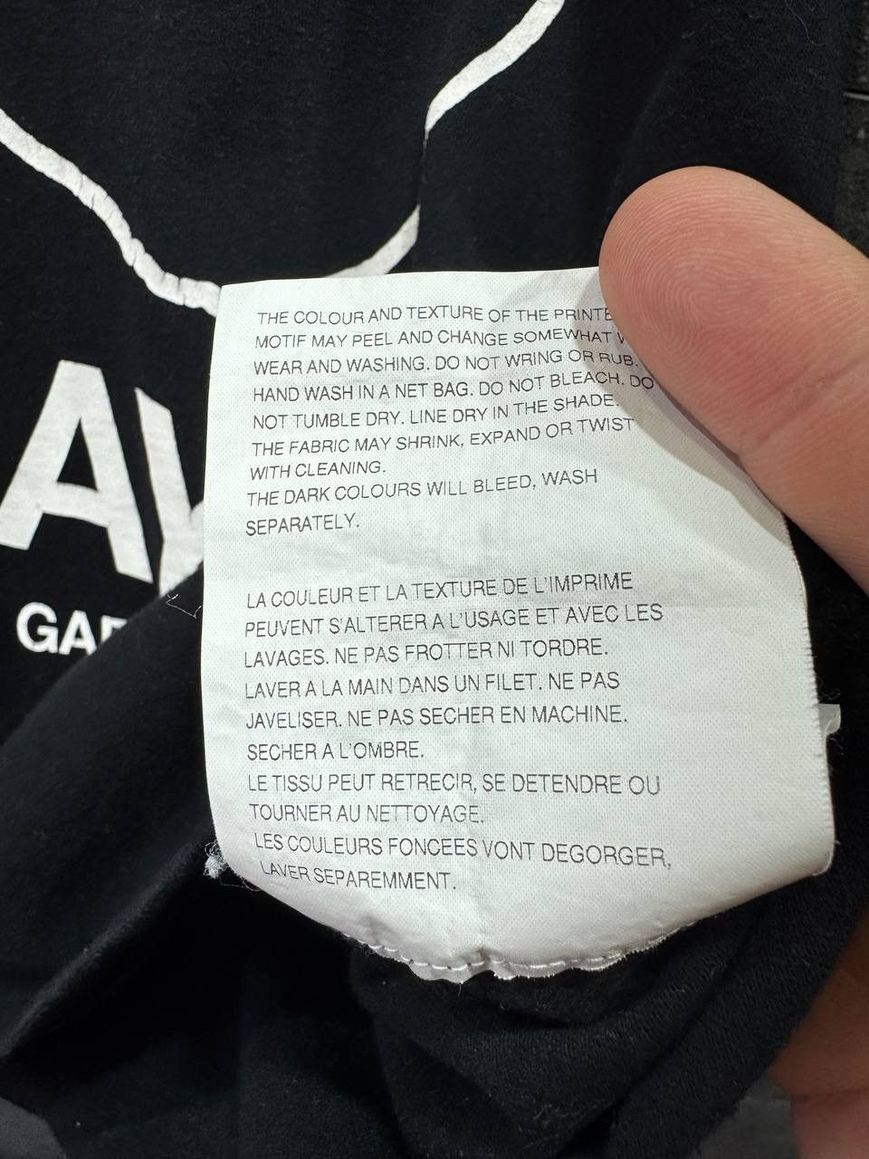 Comme des Garcons PLAY PLAY COMME des GARCONS GRAPHIC LOGO PRINT TEE Size US M / EU 48-50 / 2 - 15 Thumbnail