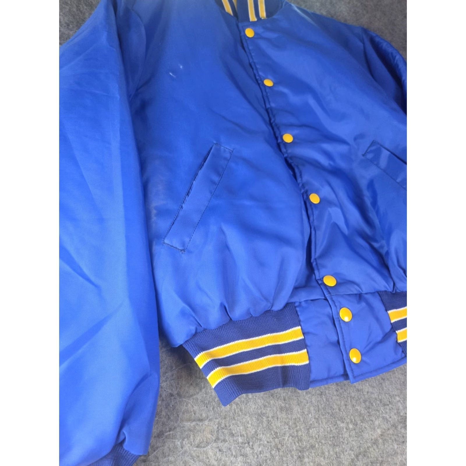 Holloway Vintage USA Holloway Satin Windbreaker Jacket Small User: Vintage USA Holloway Satin Windbreaker Jacket Small Size US S / EU 44-46 / 1 - 2 Thumbnail
