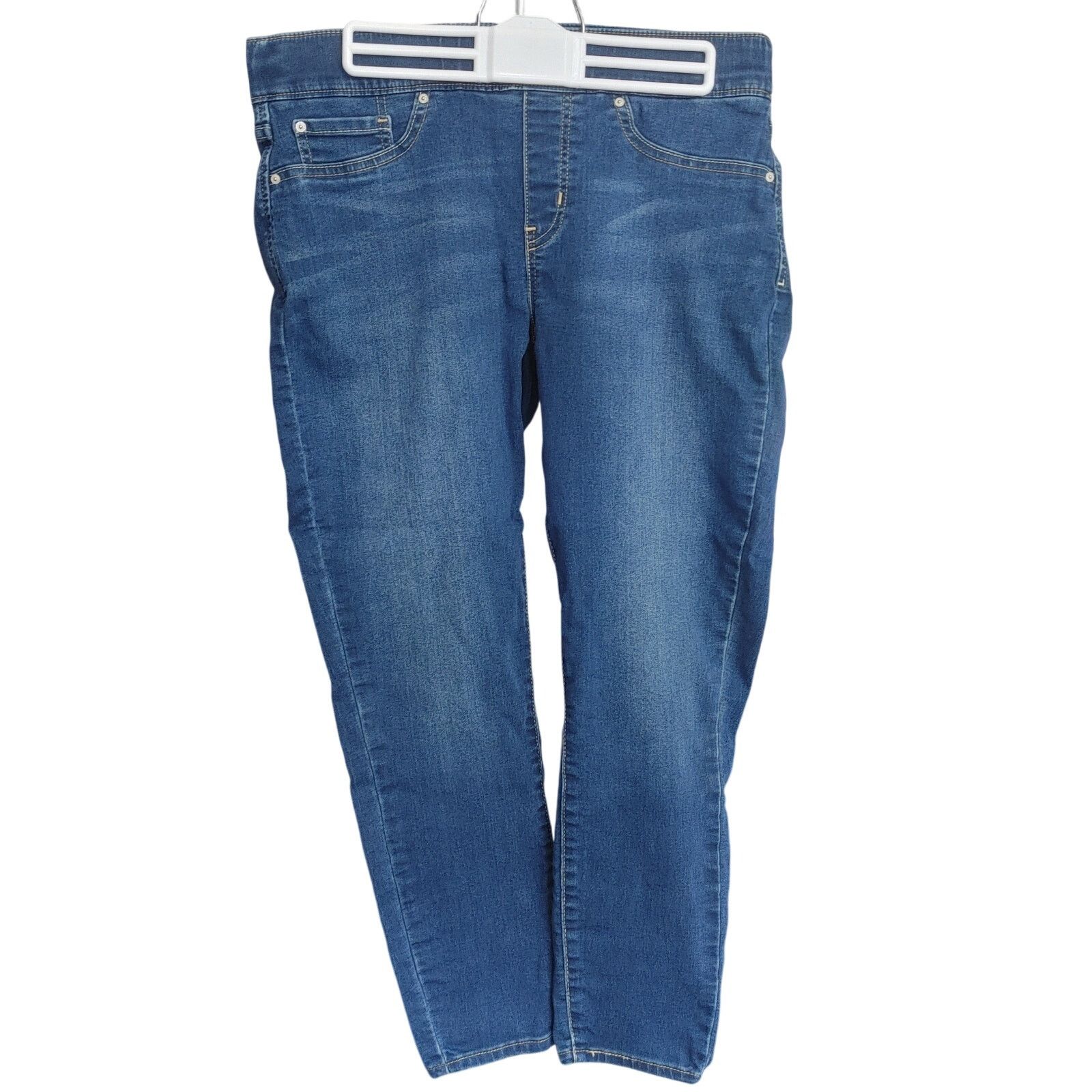 Levi's Levi's Women's 12S Totally Shaping PullOn Skinny Jeans Size 34" / US 12 / IT 48 - 1 Thumbnail