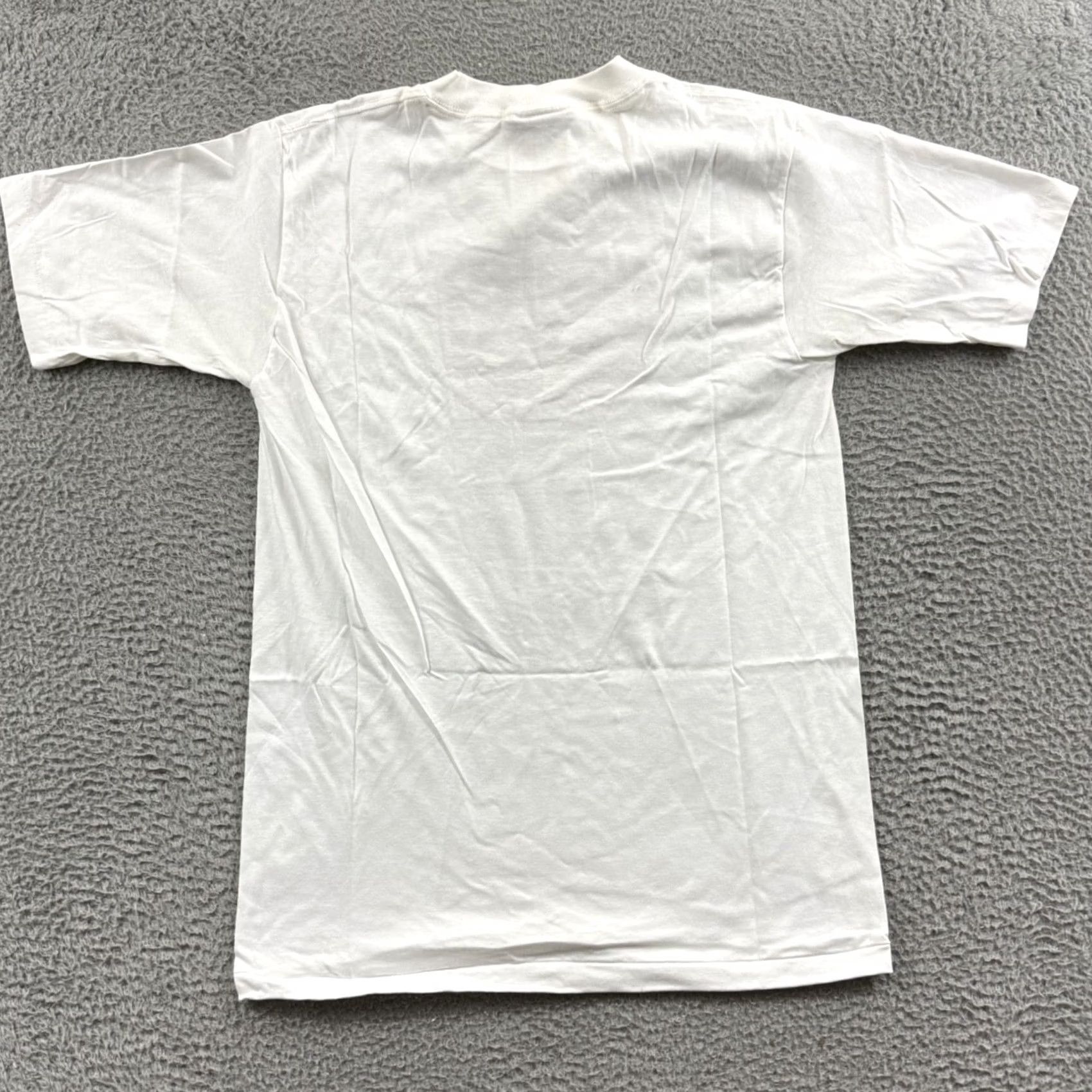 Vintage VINTAGE Oneita Shirt Mens Large White 90s NWT Trans Antarctica Expedition Logo Graphic Print Adventure Time Animals Outdoor Mens Size US L / EU 52-54 / 3 - 7 Thumbnail
