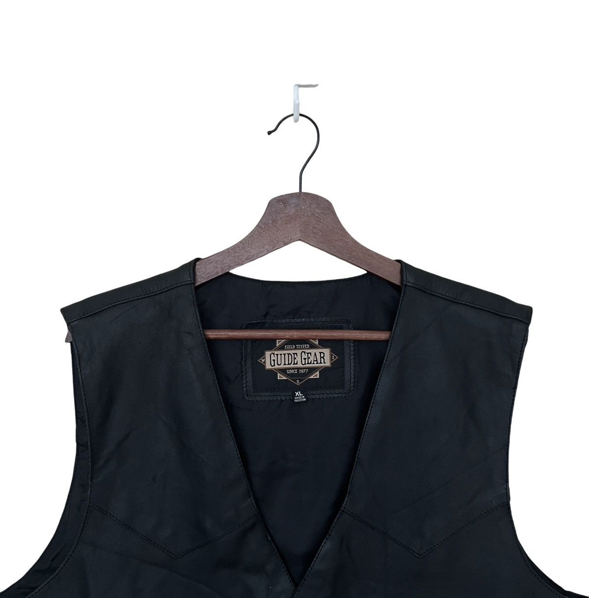 Vintage Vintage Brand Guide Gear Leather Vest 1970s Size US XL / EU 56 / 4 - 3 Thumbnail