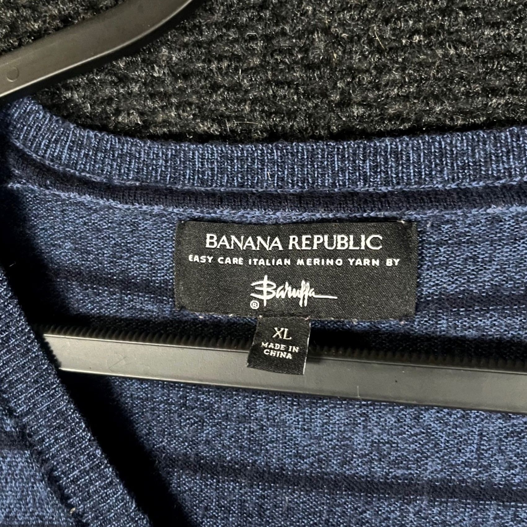 Banana Republic Banana Republic Baruffa Blue Striped Italian Merino Wool V-Neck Sweater Mens XL Size US XL / EU 56 / 4 - 2 Thumbnail