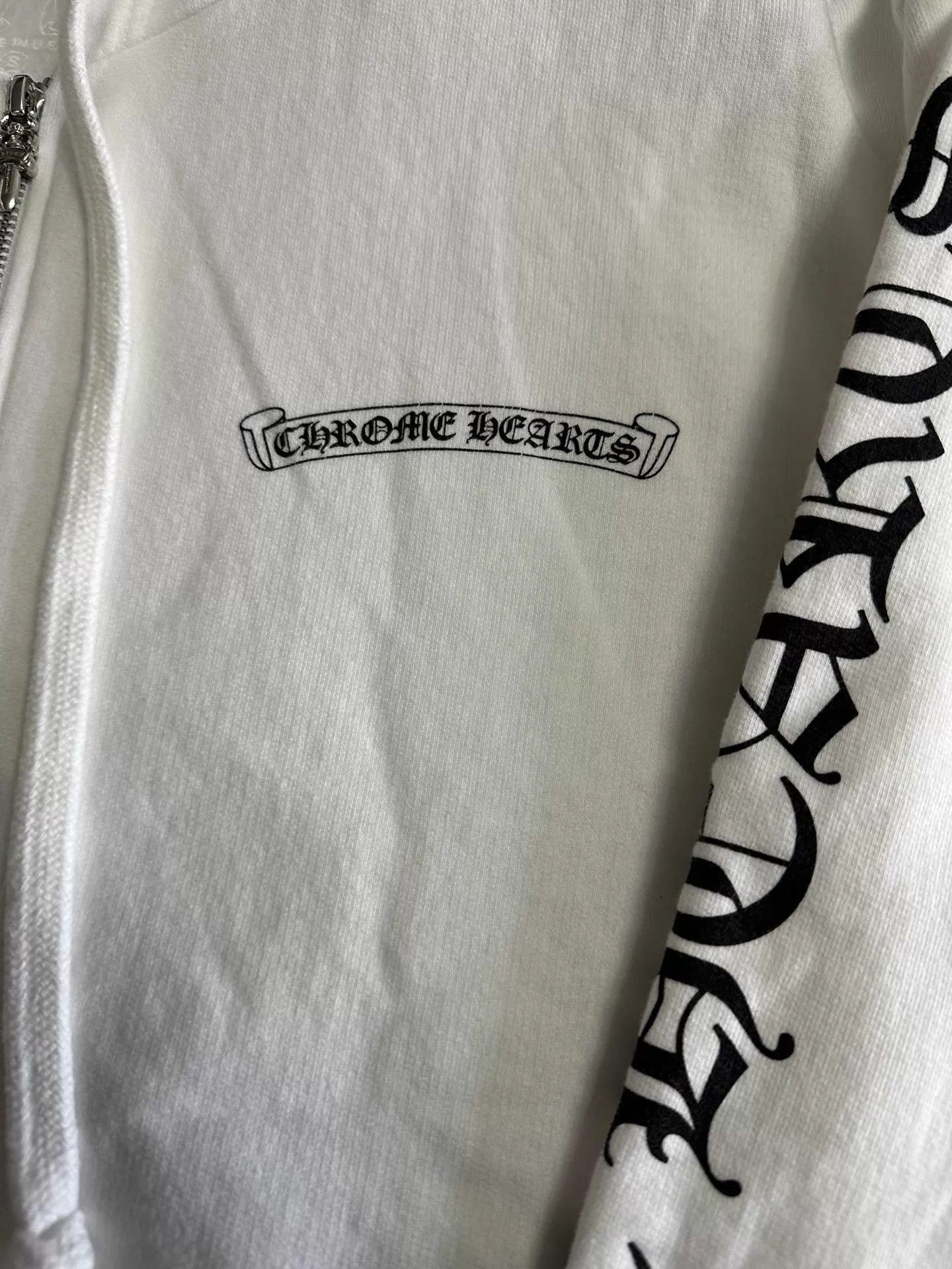 Chrome Hearts Chrome Hearts White Oversize Zip Jacket S Size US S / EU 44-46 / 1 - 2 Thumbnail
