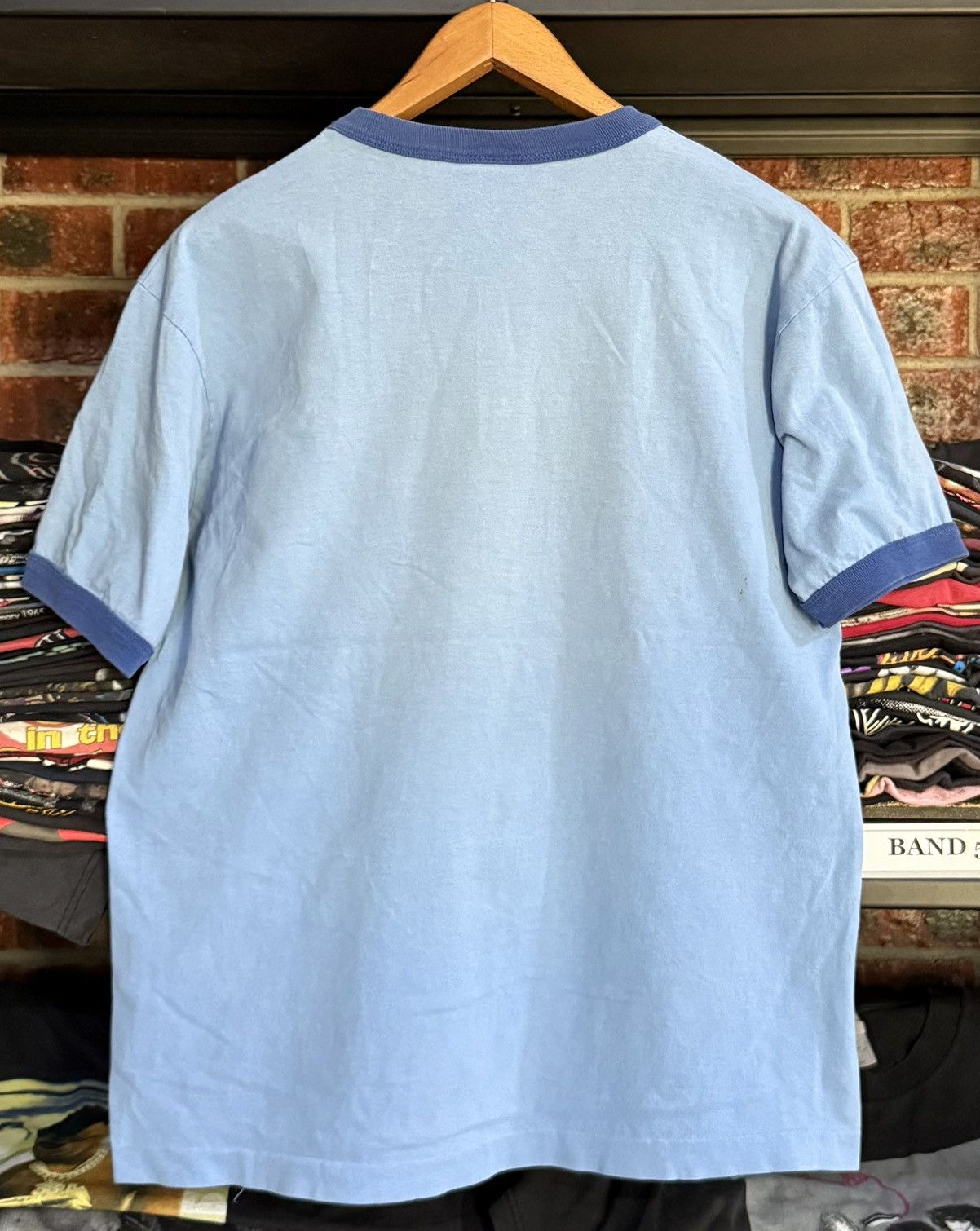 Band Tees × Vintage Vintage 90s Twenty Six Red X Elvis Via Satellite Faded Tee Size US L / EU 52-54 / 3 - 2 Thumbnail