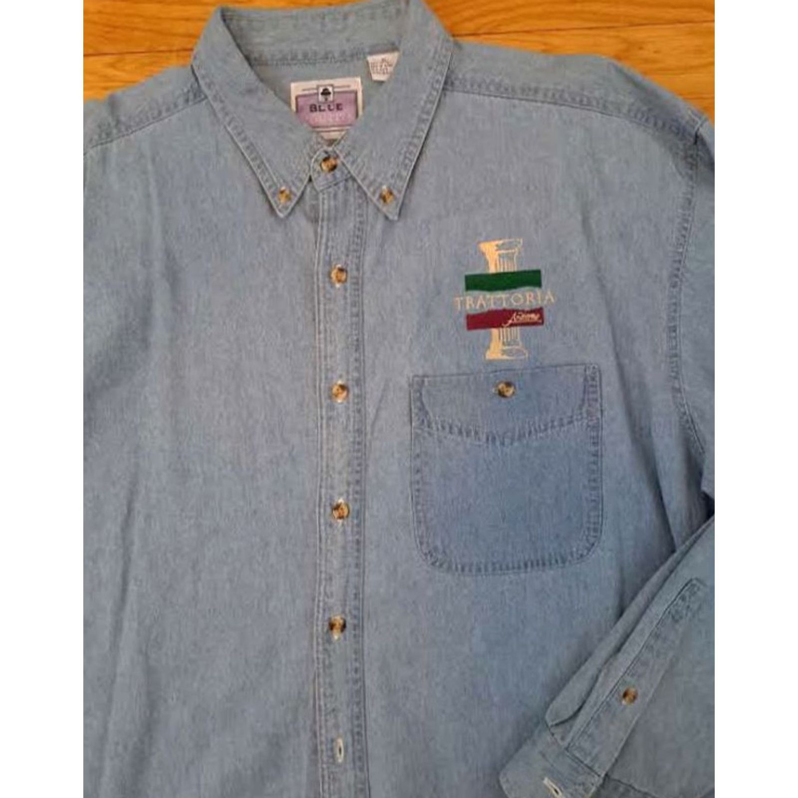 X-LARGE VINTAGE Blue Pointe Shirt XL Long Sleeve Button-Up Blue Italian 30in 25in pit to pit Mens X-Large EUC Size US XL / EU 56 / 4 - 2 Thumbnail