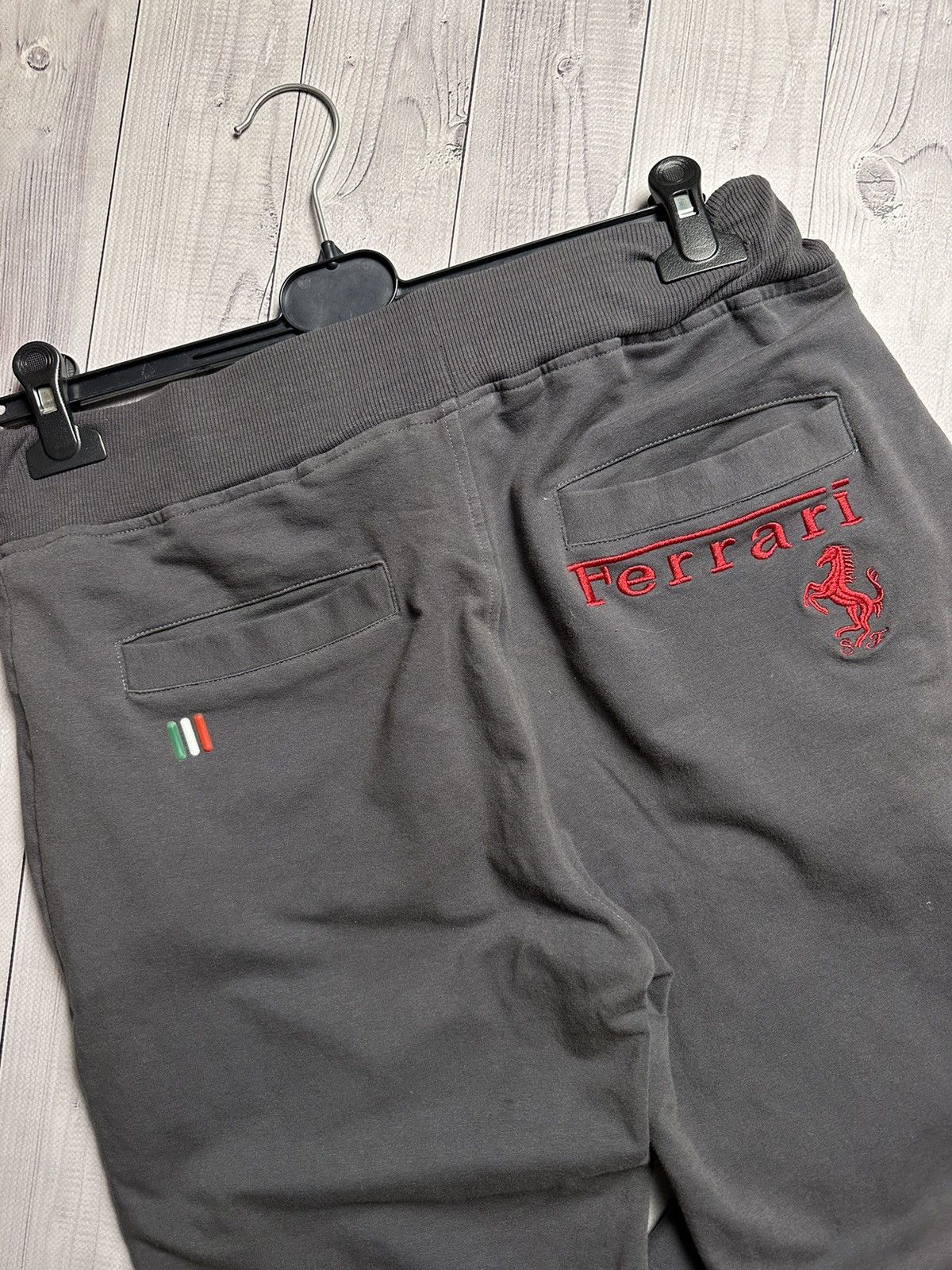 Ferrari × Vintage Vintage Ferrari racing track suit size M big logo Size US M / EU 48-50 / 2 - 10 Thumbnail