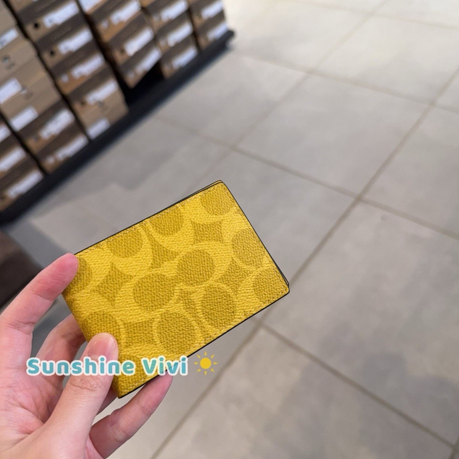 Coach NWT Coach Compact Billfold Coated Canvas Wallet CW368 Canary Size ONE SIZE - 2 Thumbnail