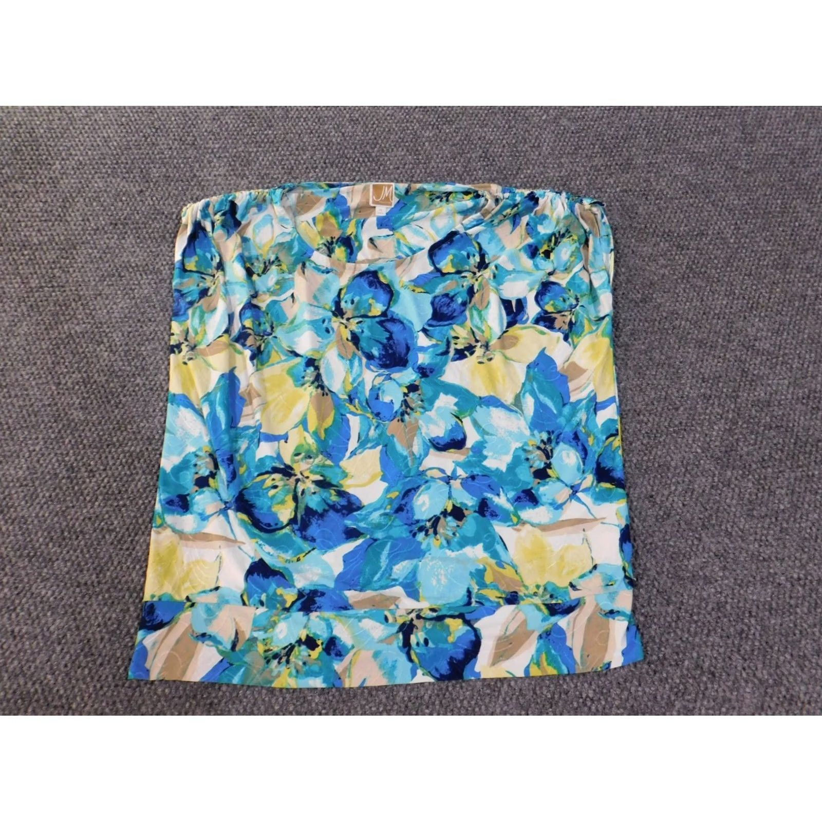 JM Collection JM Collection Blouse Shirt Women XL Blue Floral Sleeveless Polyesters Spandex Knit Breathable Stretch Casual Crew Neck Button Size XL / US 12-14 / IT 48-50 - 3 Thumbnail