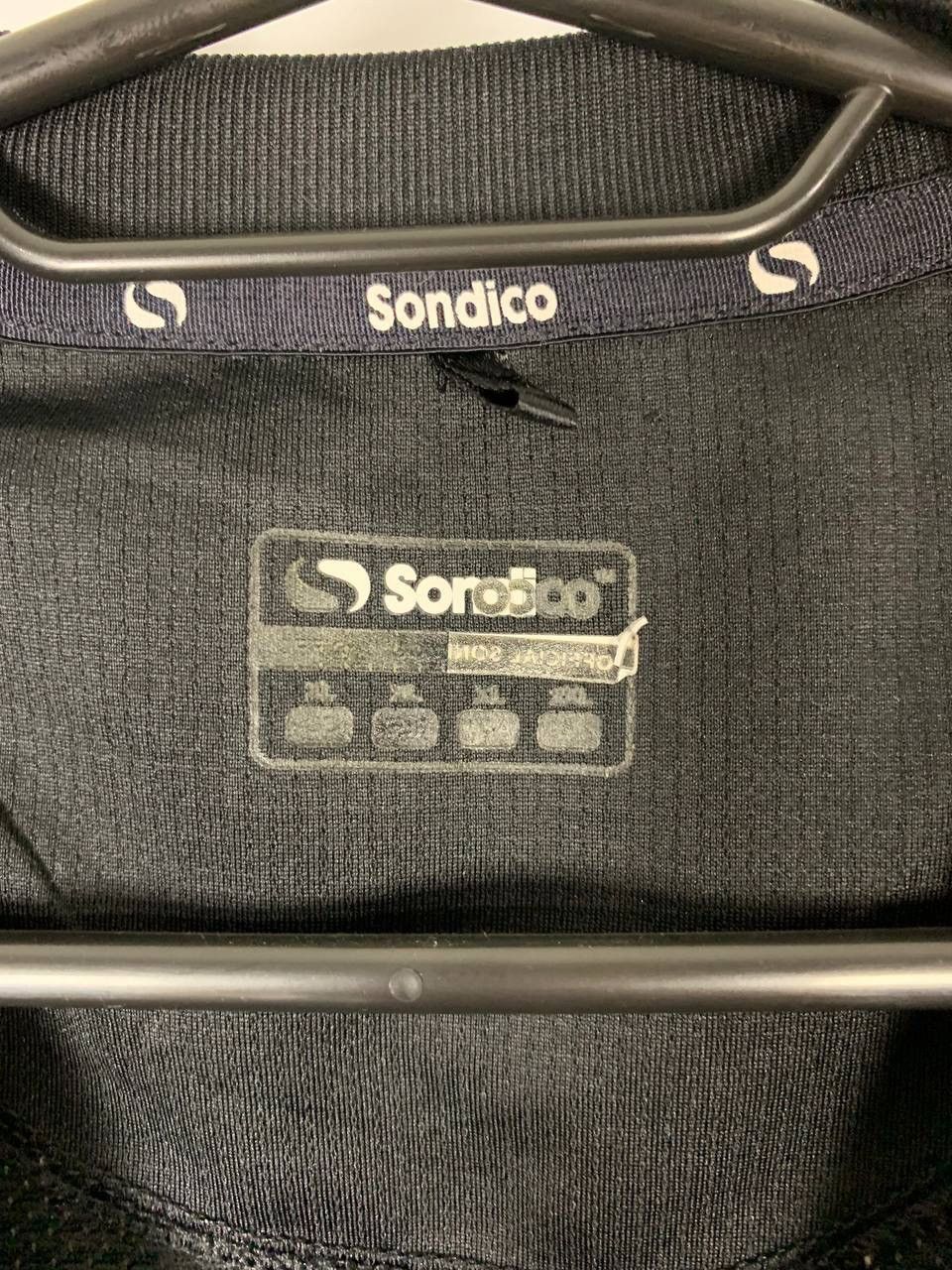 Other Portsmouth FC Goalkeeper Shirt 2013/14 Sondico Black Jersey Size US XL / EU 56 / 4 - 6 Thumbnail