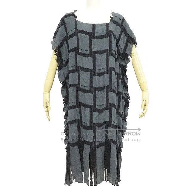Issey Miyake Issey Miyake Gray Dress Size M / US 6-8 / IT 42-44 - 1 Thumbnail