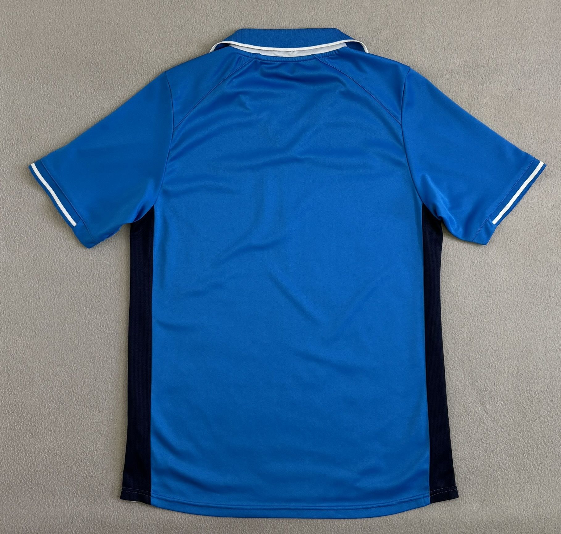Macron Leeds United 2012/2013 Macron Football Jersey Size S Size US S / EU 44-46 / 1 - 13 Thumbnail