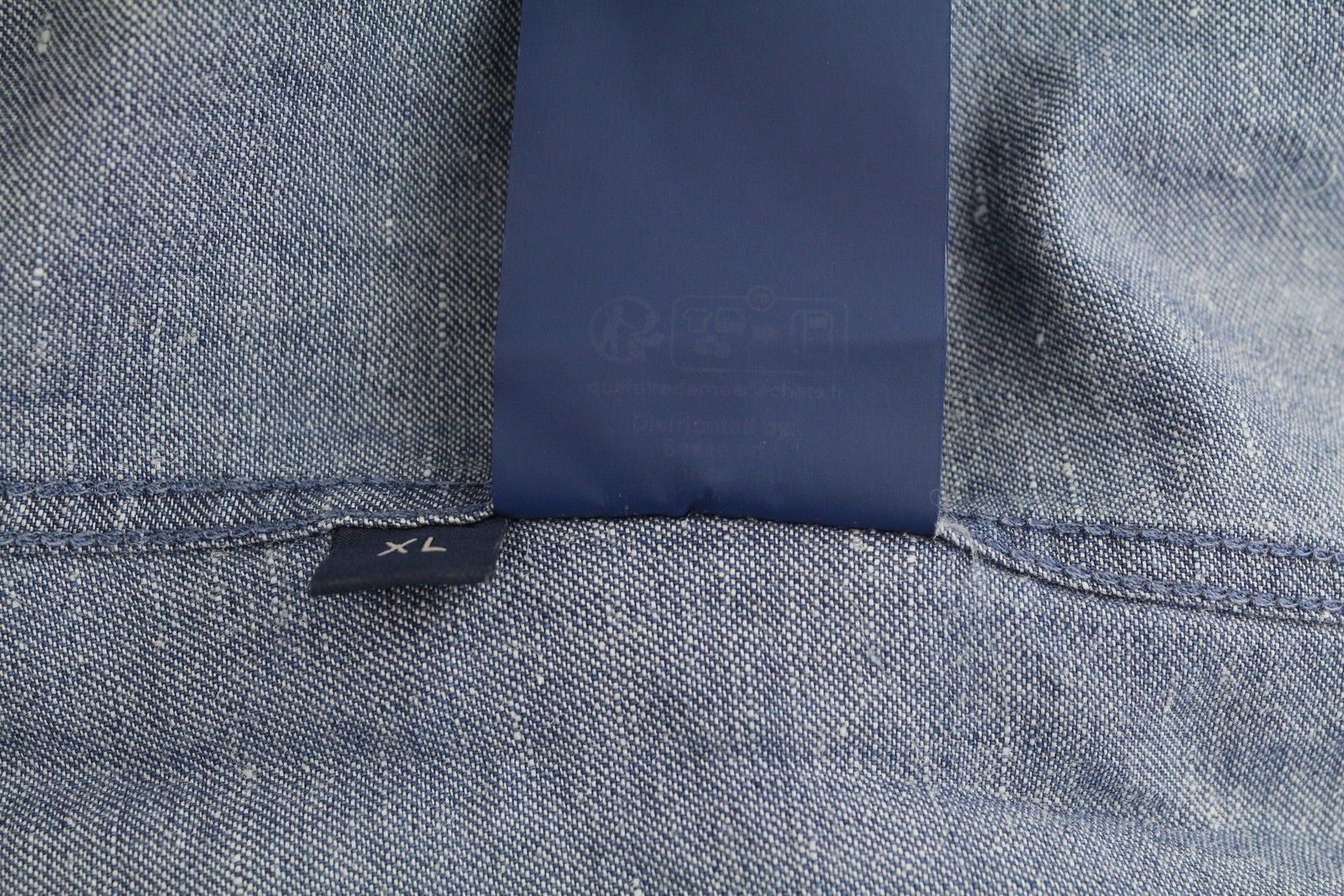 SEASE TN690 FISH TAIL XL Mid Denim Blue Button 90617 Size US XL / EU 56 / 4 - 7 Thumbnail