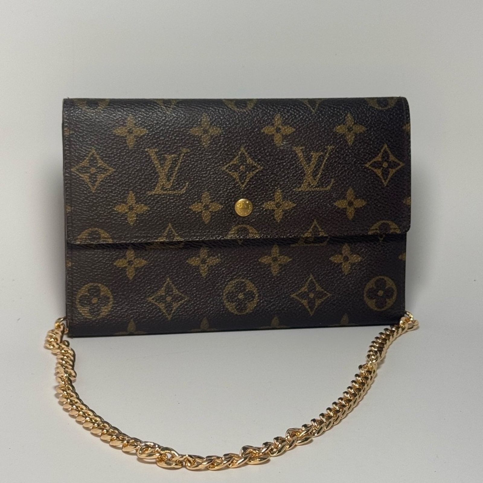 Louis Vuitton Louis Vuitton Trifold Pochette Passport Holder Wallet Size ONE SIZE - 2 Thumbnail