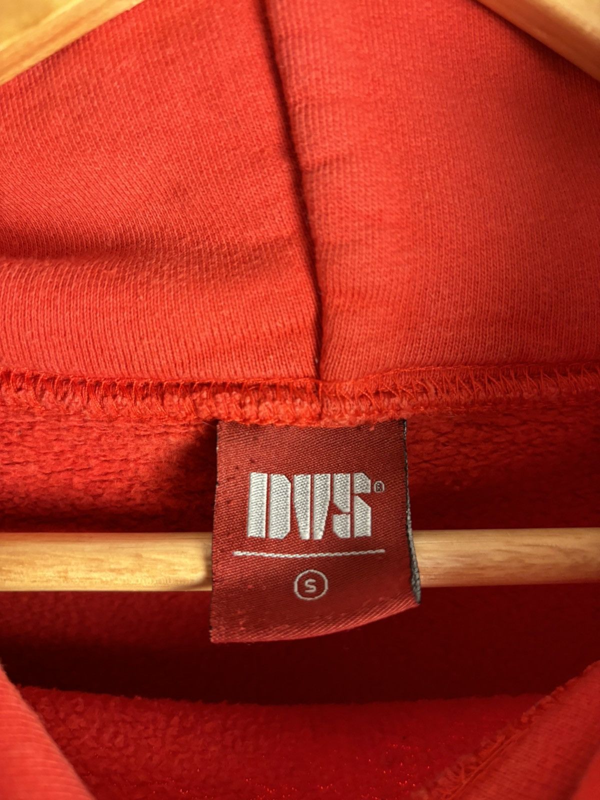 DVS Vintage 00s DVS Logo Hoodie Size US S / EU 44-46 / 1 - 5 Thumbnail
