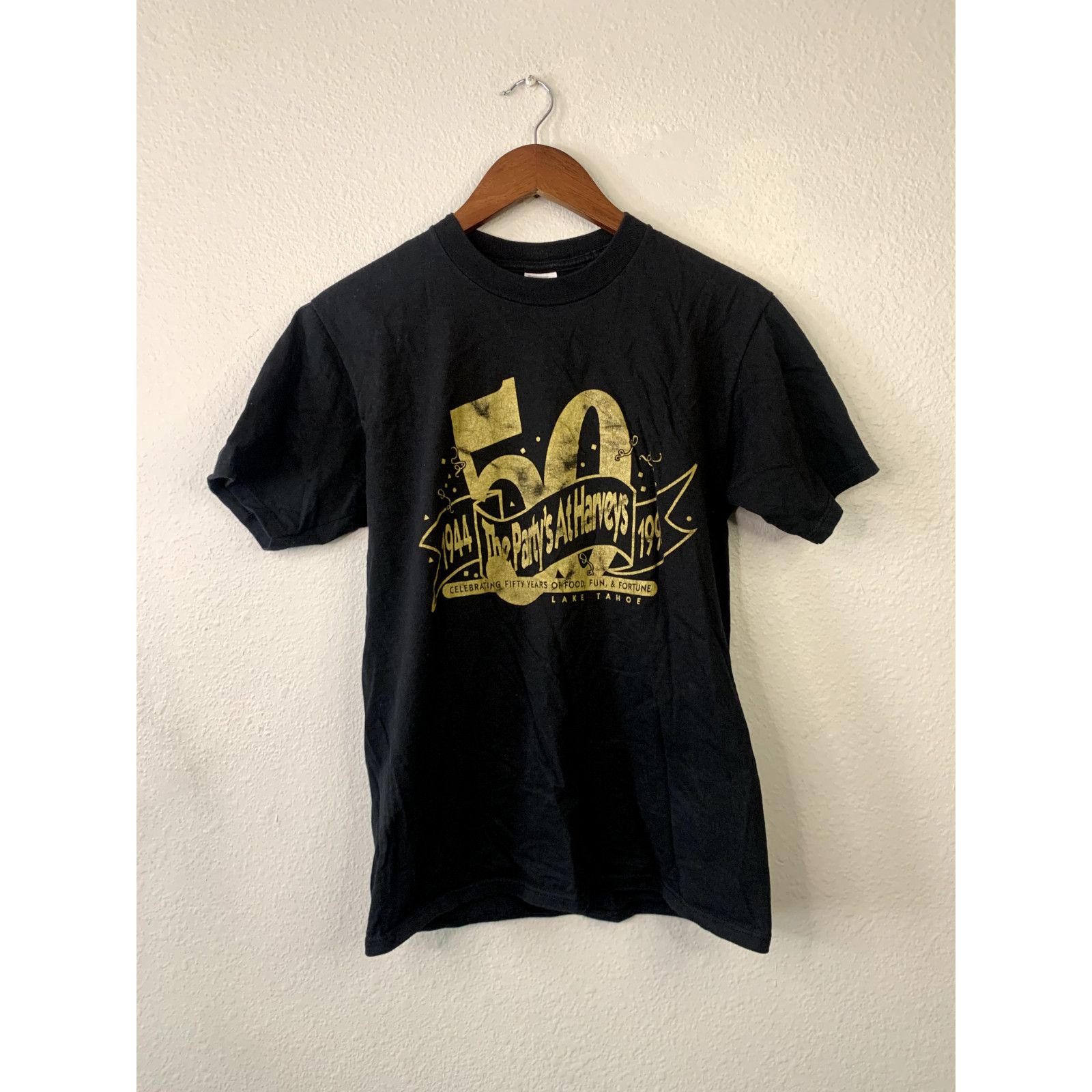 Jerzees Vintage Party Shirt 50th Harveys Black Tee VTG 1994 90s Size US M / EU 48-50 / 2 - 1 Thumbnail