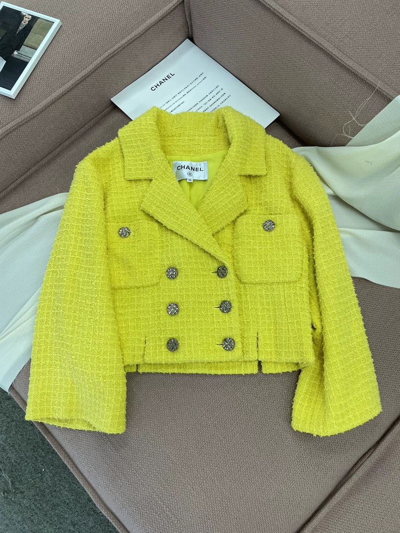 Chanel 22S Yellow Knit Collar Jacket