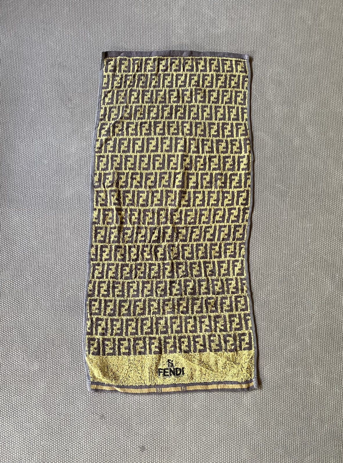 Designer × Fendi × Vintage Vintage Fendi monogram mini towel Size ONE SIZE - 2 Thumbnail