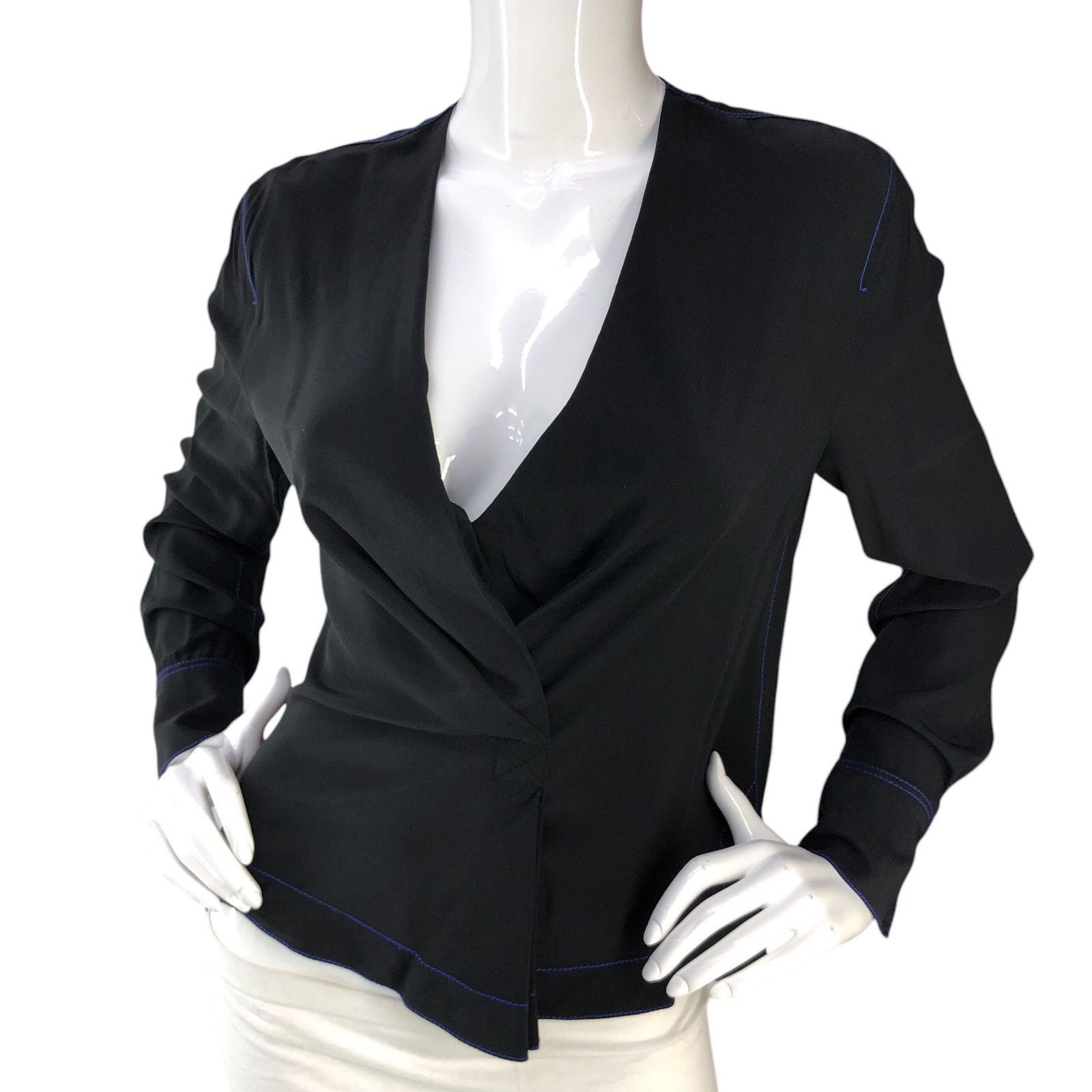 Rag & Bone Rag & Bone Size XS Wrap Top Long Sleeve V Neck Silk Black Size XS / US 0-2 / IT 36-38 - 1 Thumbnail