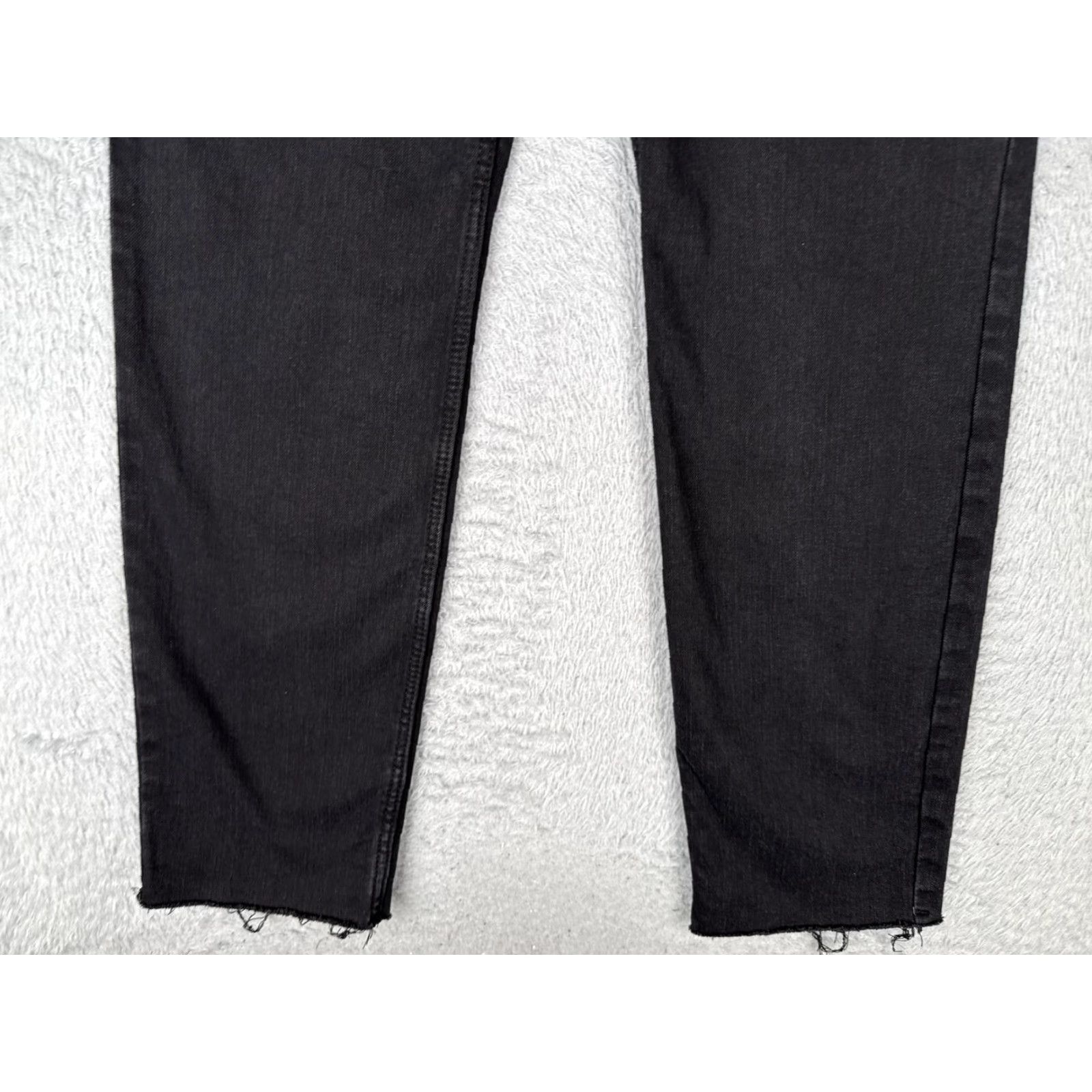 Old Navy Old Navy Jeans Womens 12 Tall Power Slim Straight High Rise Black Denim Straight 5-Pocket Zip Frayed Hem Women 12 Tall XS? Size 34" / US 12 / IT 48 - 2 Thumbnail