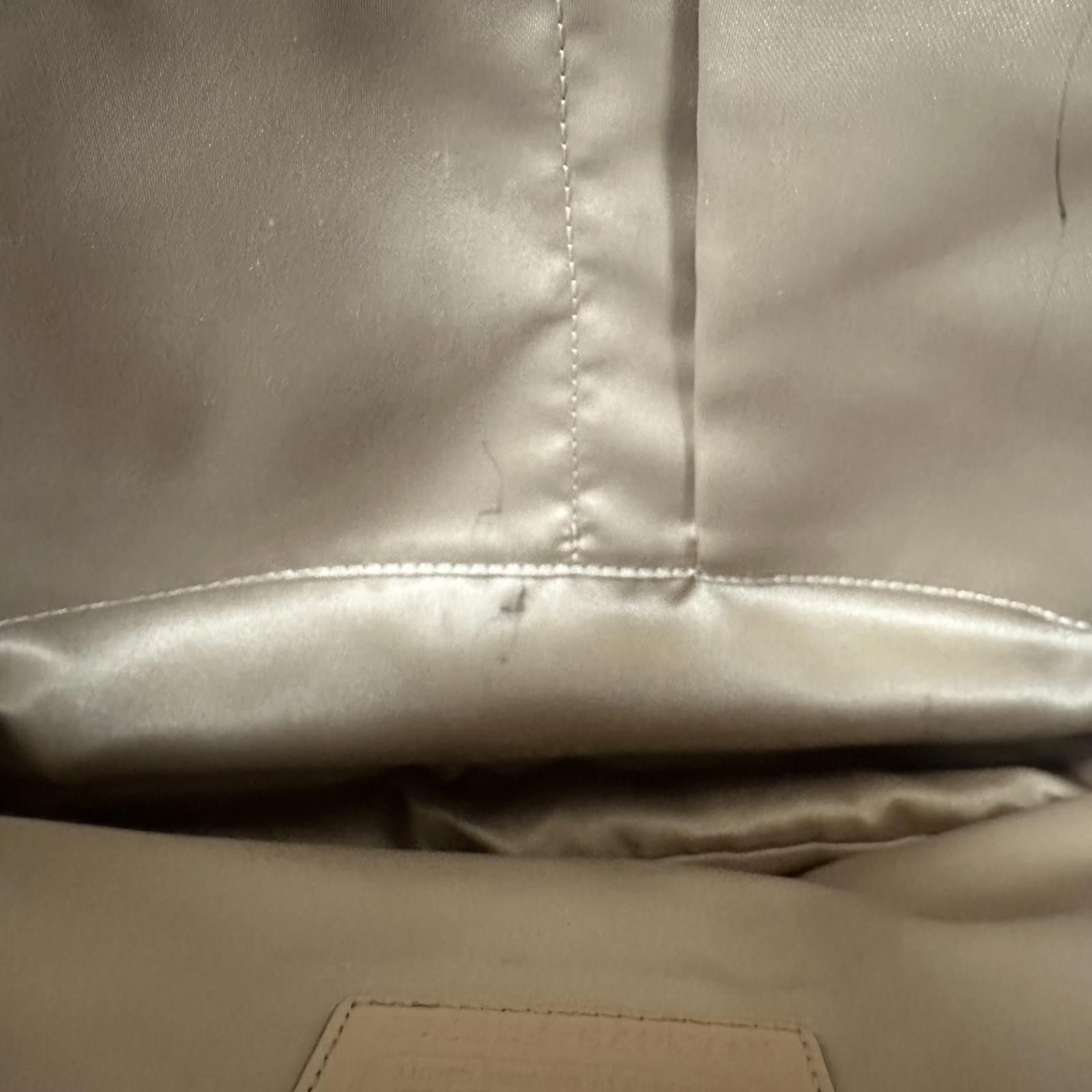 Other Coach Shoulder Bag Taylor Alexis Silver Beige Y2K Vintage Size ONE SIZE - 6 Thumbnail