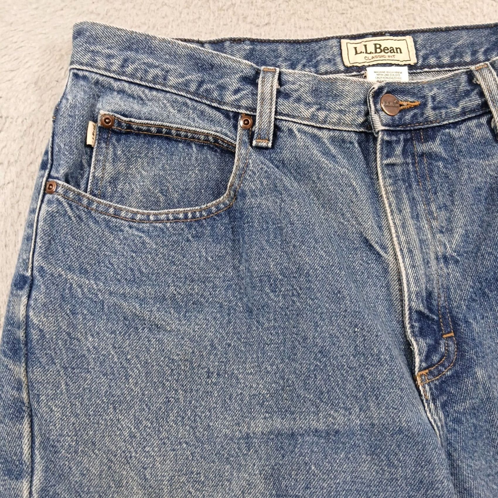 Vintage L.L.Bean Jeans Men Classic Fit Straight Leg 36x36 Blue Denim 100% Cotton Button Zip 5-Pocket Vintage? No (adjusted) Size US 36 / EU 52 - 6 Thumbnail
