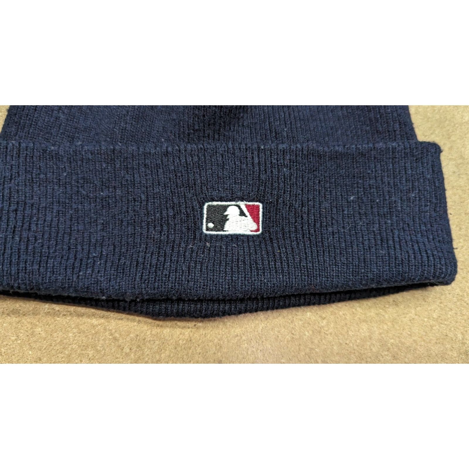 New Era VINTAGE New Era Black Yankees Beanie Hat Mens One Size MLB Embroider Size ONE SIZE - 4 Thumbnail