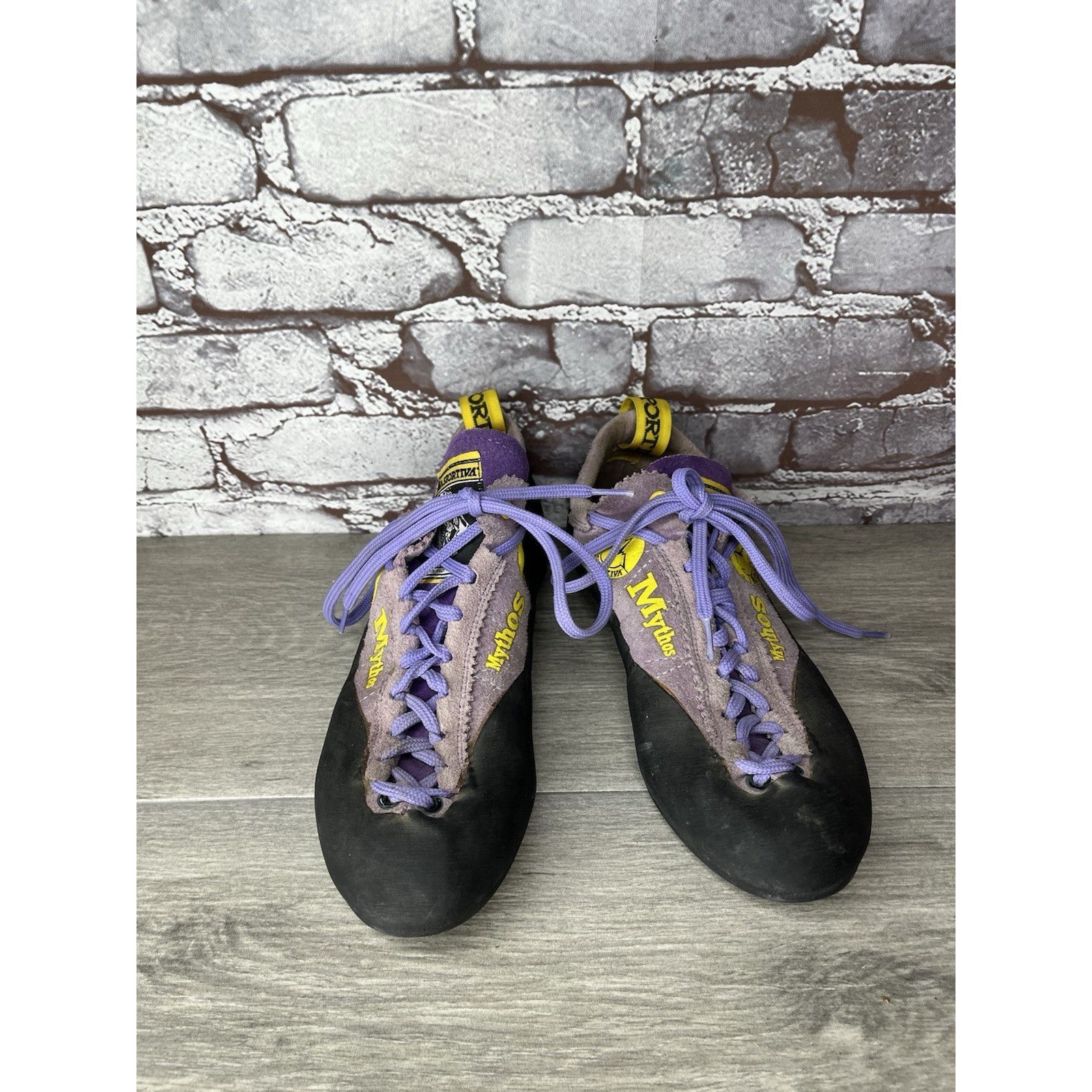 La Sportiva La Sportiva Mythos Climbing Shoes Purple Rock Climb Sneakers Size US 9 / EU 42 - 7 Thumbnail