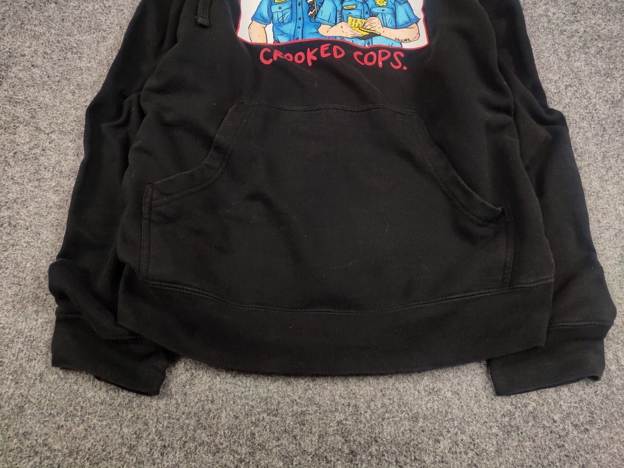 Japanese Brand Blue Tomato Salem Crooked Cops Logo Black Hoodie Size US S / EU 44-46 / 1 - 10 Thumbnail