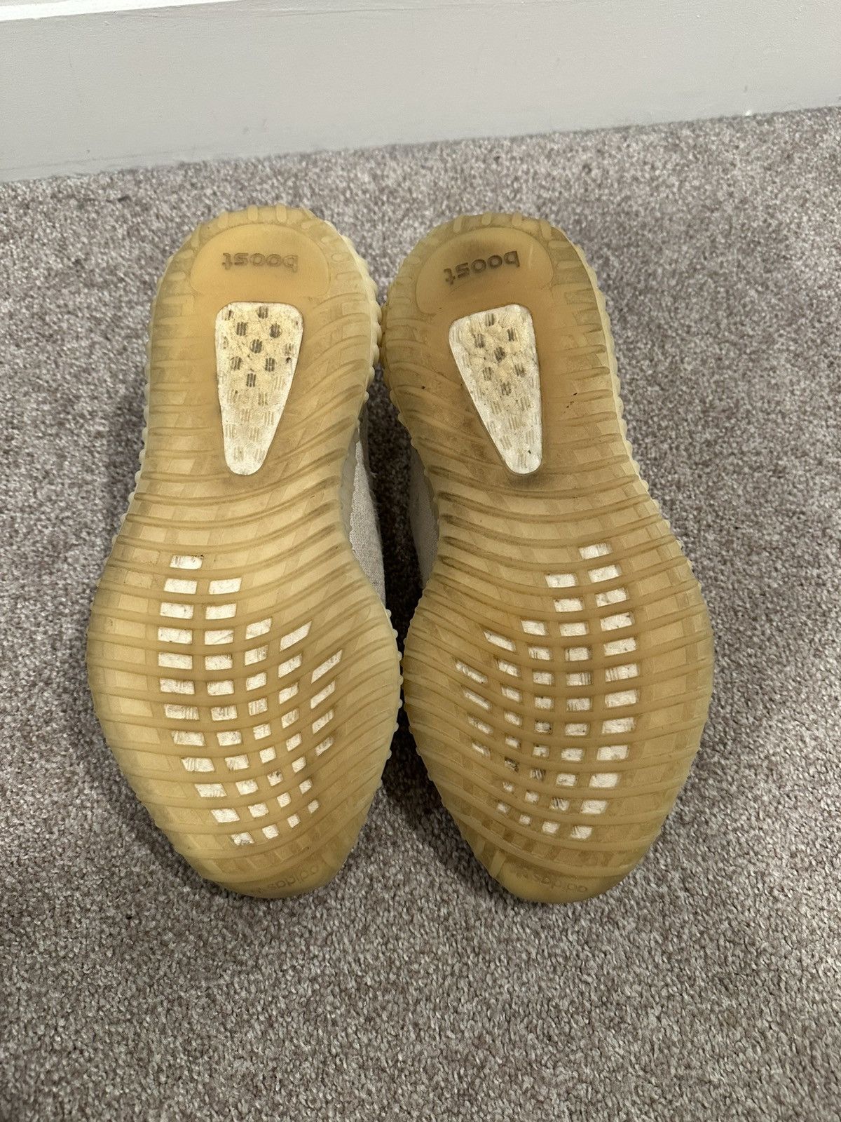 Yeezy adidas Yeezy Boost 350 v2 Bone Size US 9.5 / EU 42-43 - 6 Thumbnail