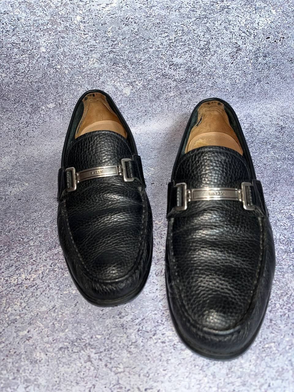 Bally Bally Grained Black Leather Silver Logo Loafers boots dress Size US 10 / EU 43 - 2 Thumbnail