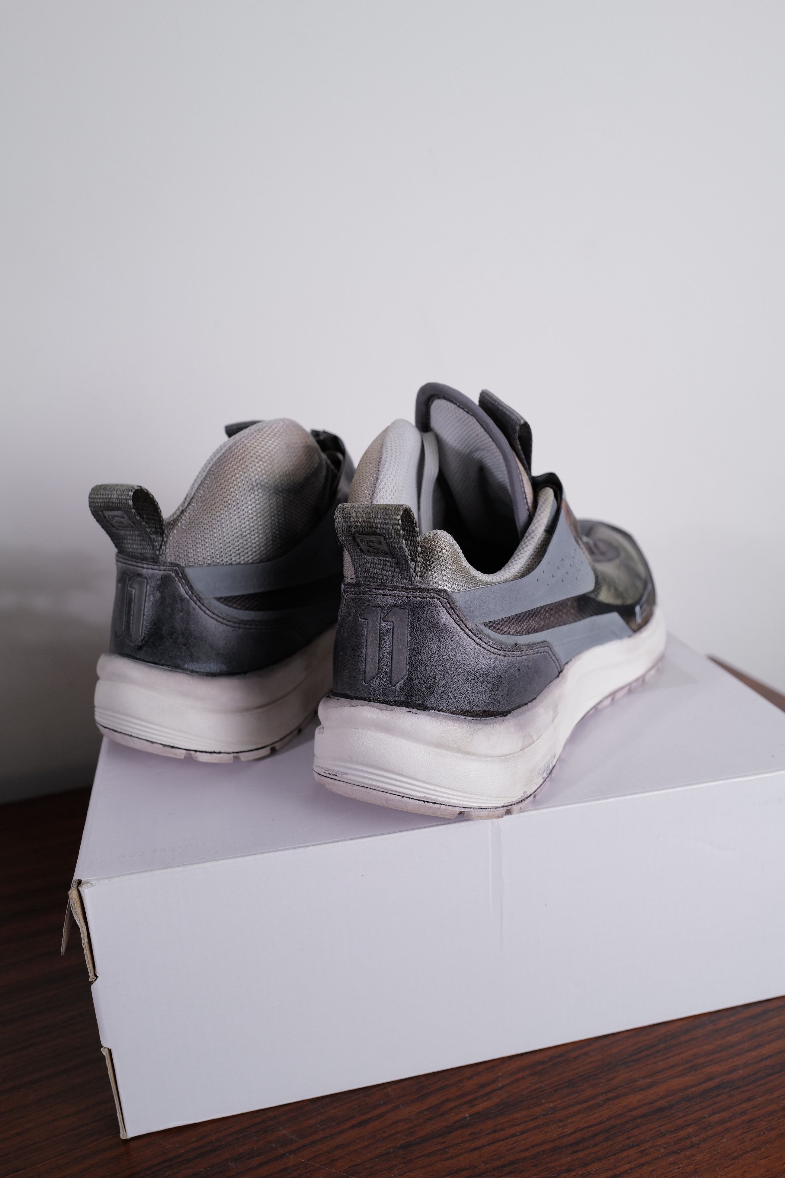 Boris Bidjan Saberi WHITE-PATINA GREY Size US 8.5 / IT 38.5 - 13 Thumbnail