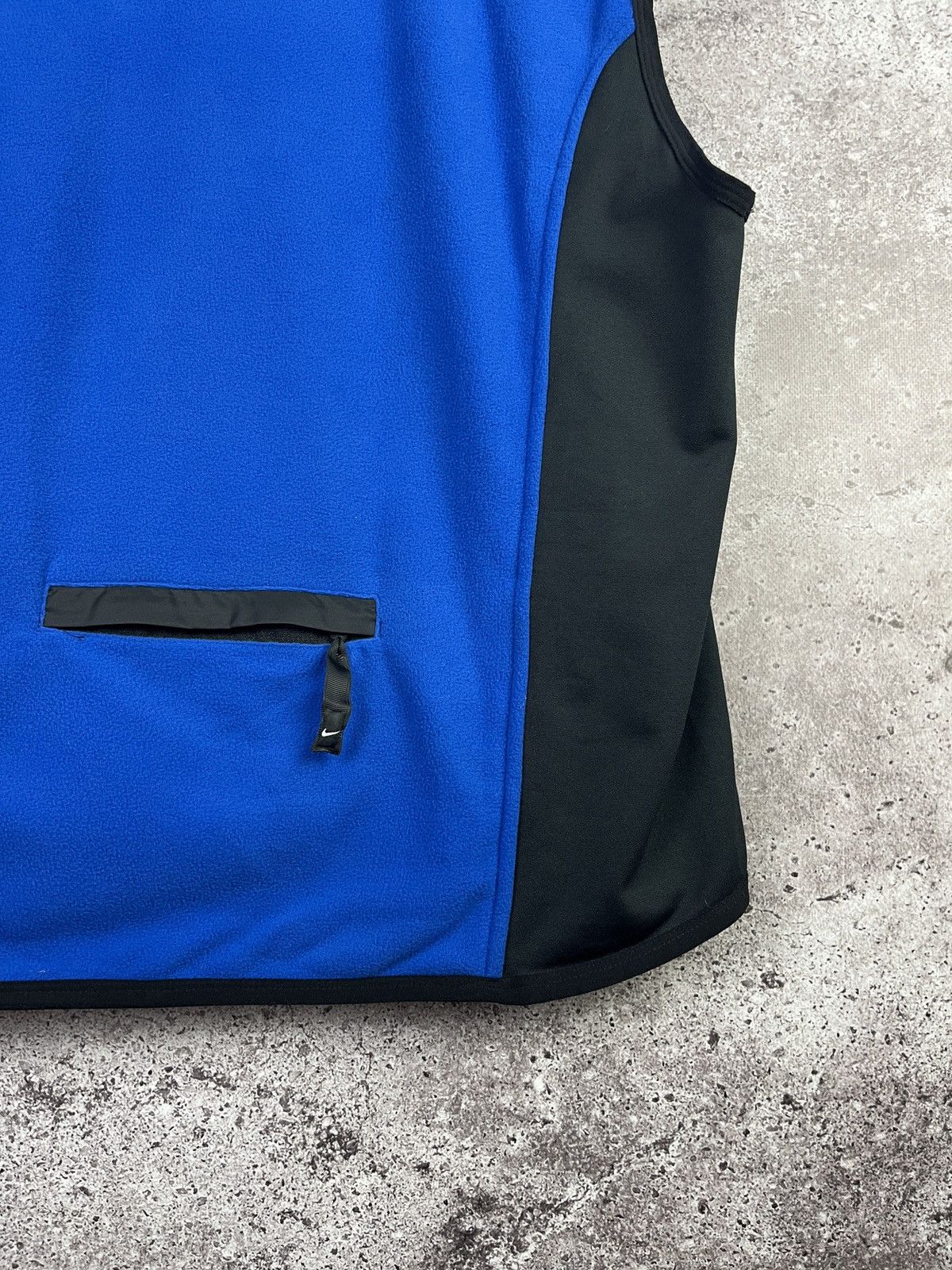 Nike Vintage Nike Therma - F.I.T. Fleece Vest Size US L / EU 52-54 / 3 - 5 Thumbnail