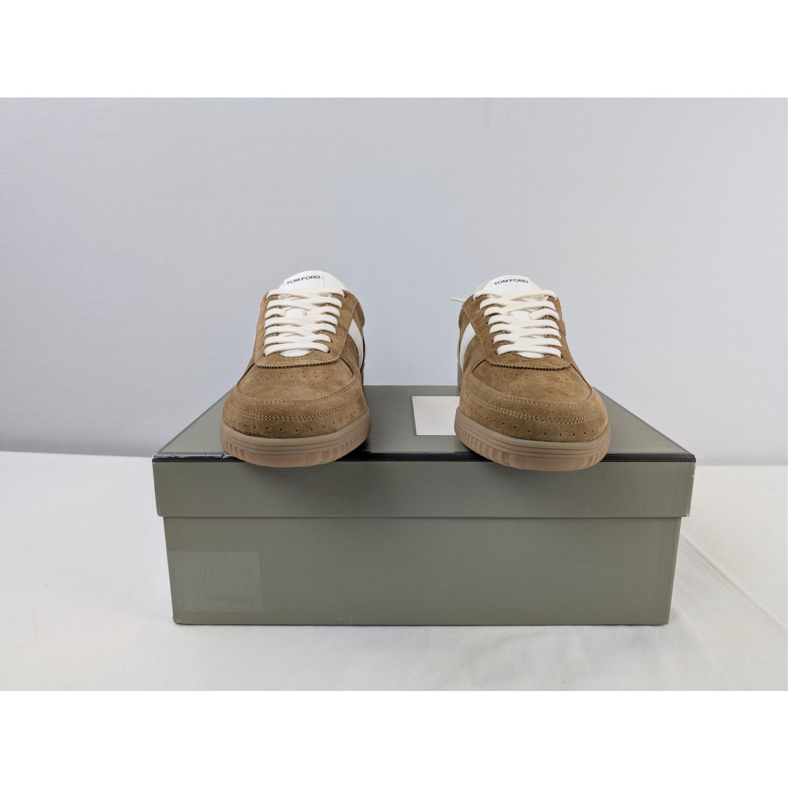 Tom Ford o1rshd1 Q:2 / Terence low-top sneakers in tan suede/white Size US 13 / EU 46 - 16 Thumbnail
