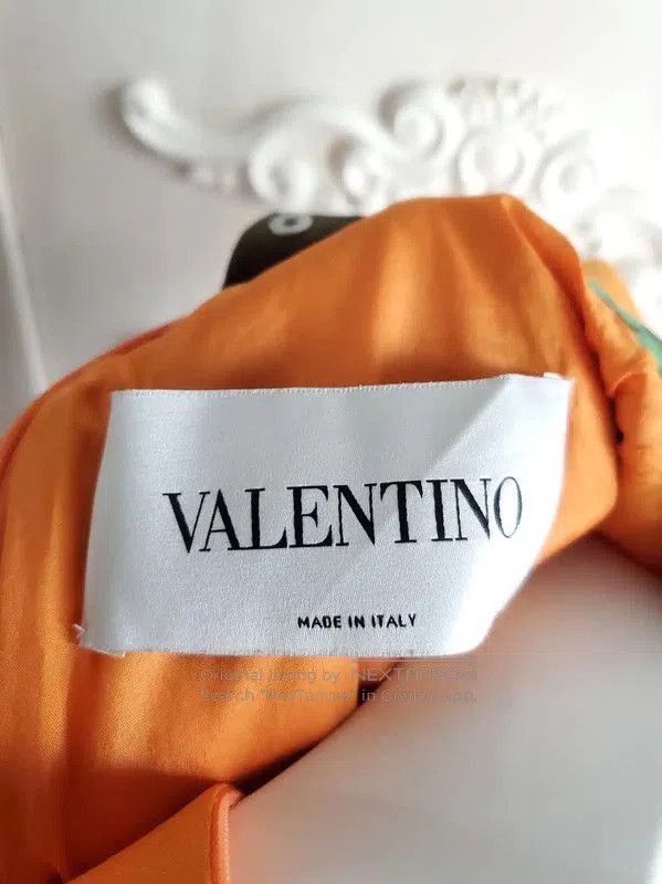 Valentino Valentino Orange Wool Short Sleeve Dress . Size M / US 6-8 / IT 42-44 - 4 Thumbnail