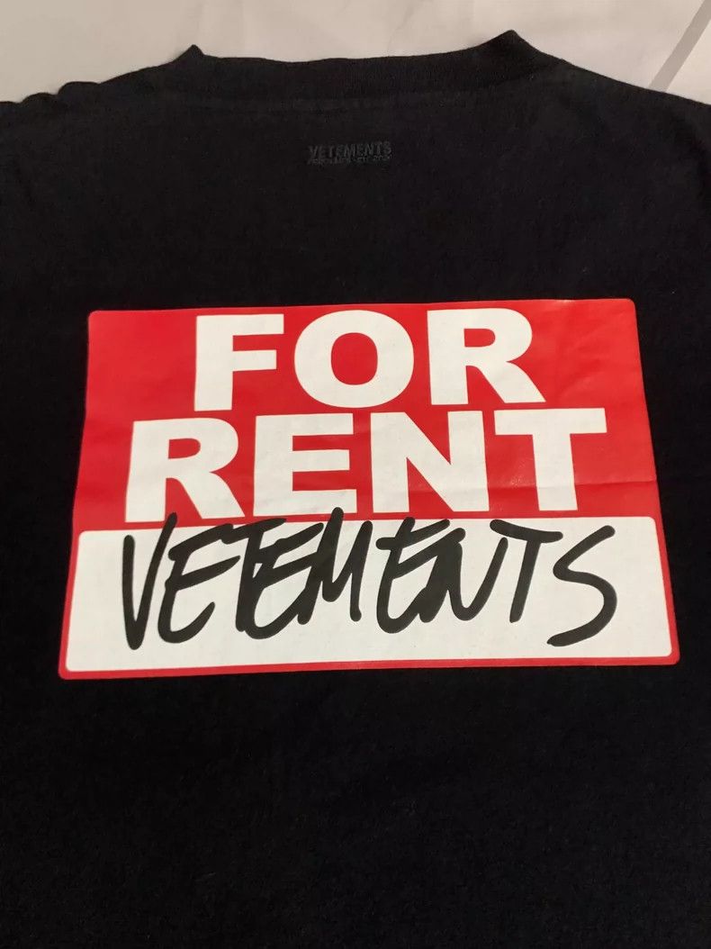 Vetements vetements Front and back printed pattern short sleeves Size US XS / EU 42 / 0 - 3 Thumbnail