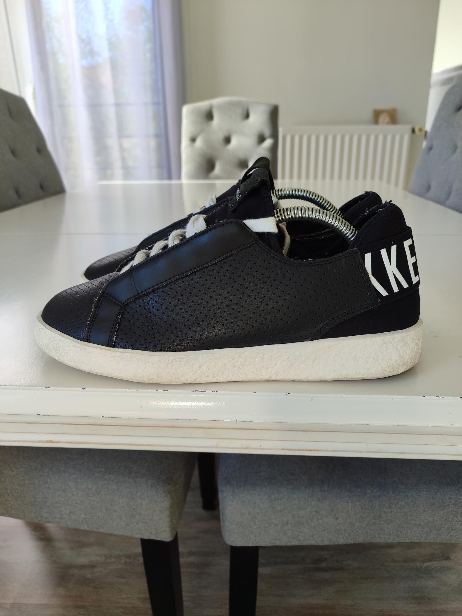 Dirk Bikkembergs BASKETS BIKKEMBERGS BEST 872 Size US 9 / EU 42 - 1 Thumbnail