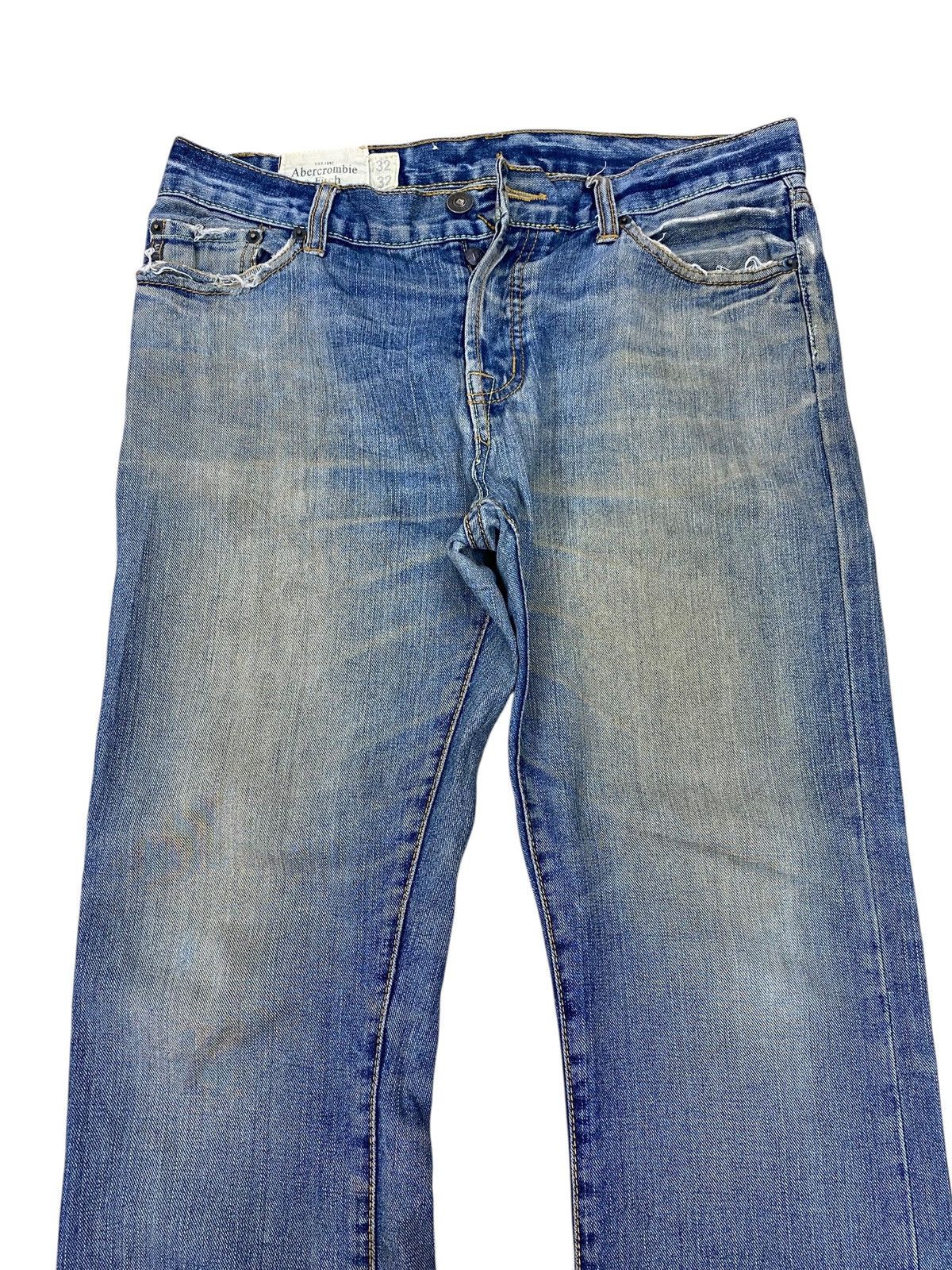 Abercrombie & Fitch Abercrombie & Fitch Mud Wash Style Bootcut Jeans Size US 36 / EU 52 - 2 Thumbnail