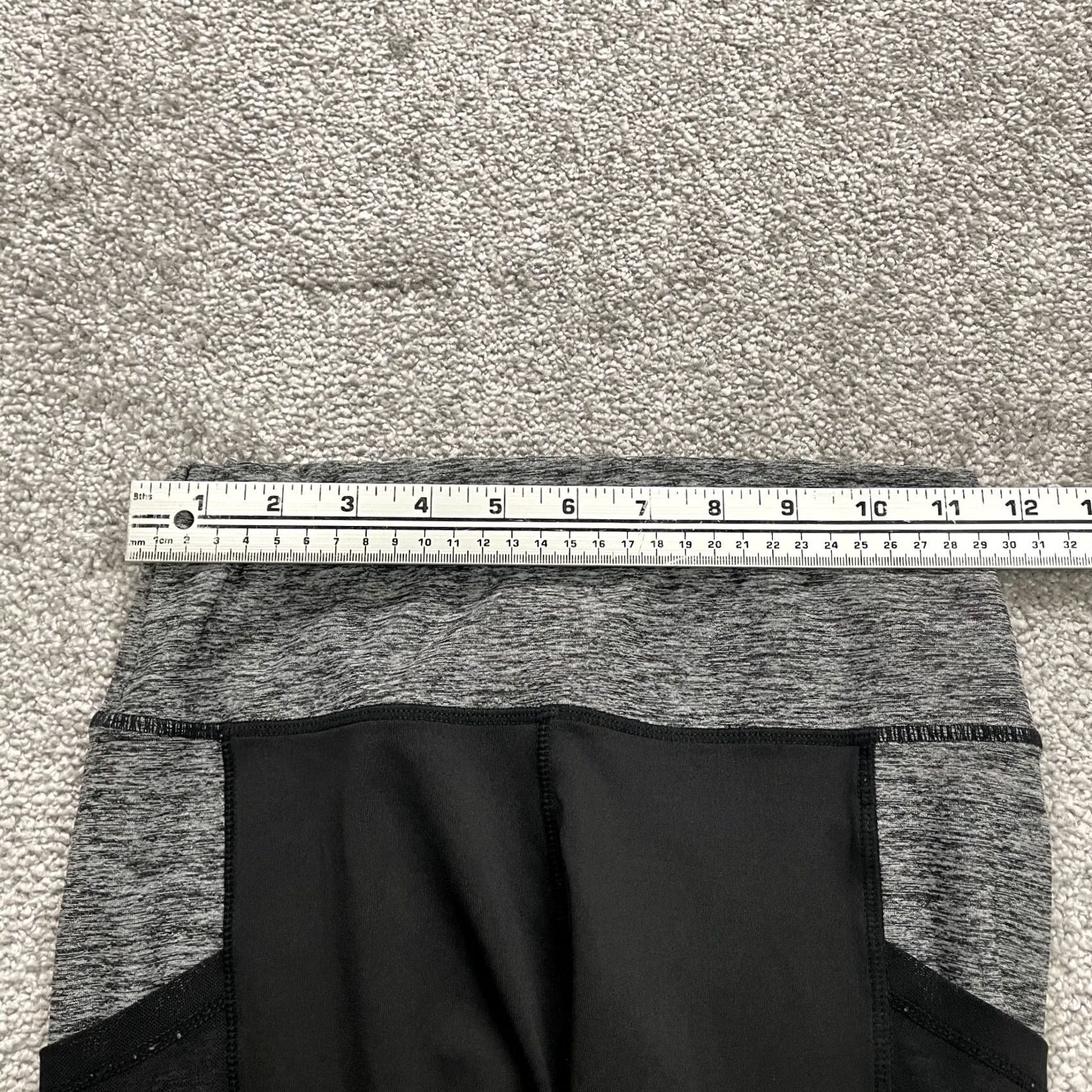 Shein Shein Compression Leggings Women S Gray Black Pocket Active Athletic 23x27 Size 28" / US 6 / IT 42 - 7 Thumbnail