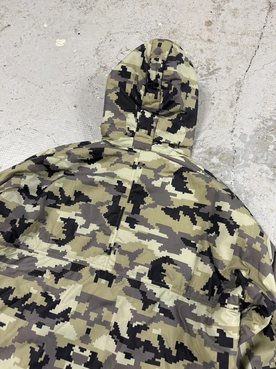 Givenchy SS2015 Givenchy Camo Green Pixelized Jacket by Riccardo Tisci Size US L / EU 52-54 / 3 - 6 Thumbnail