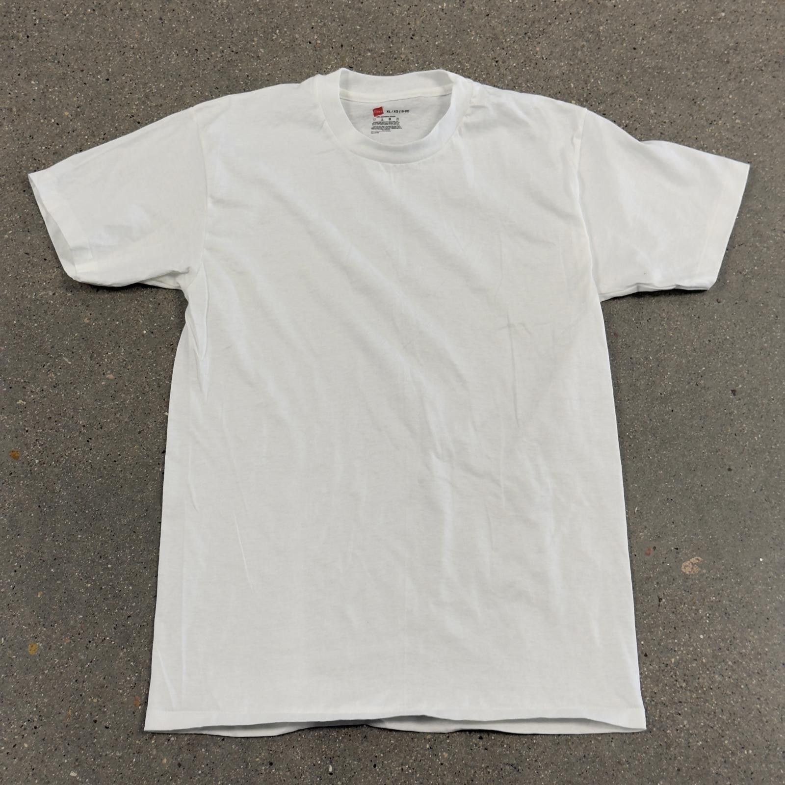 Hanes Vtg Single Stitch Hanes Blank White T-Shirt Youth XL DS Size US XL / EU 56 / 4 - 1 Thumbnail