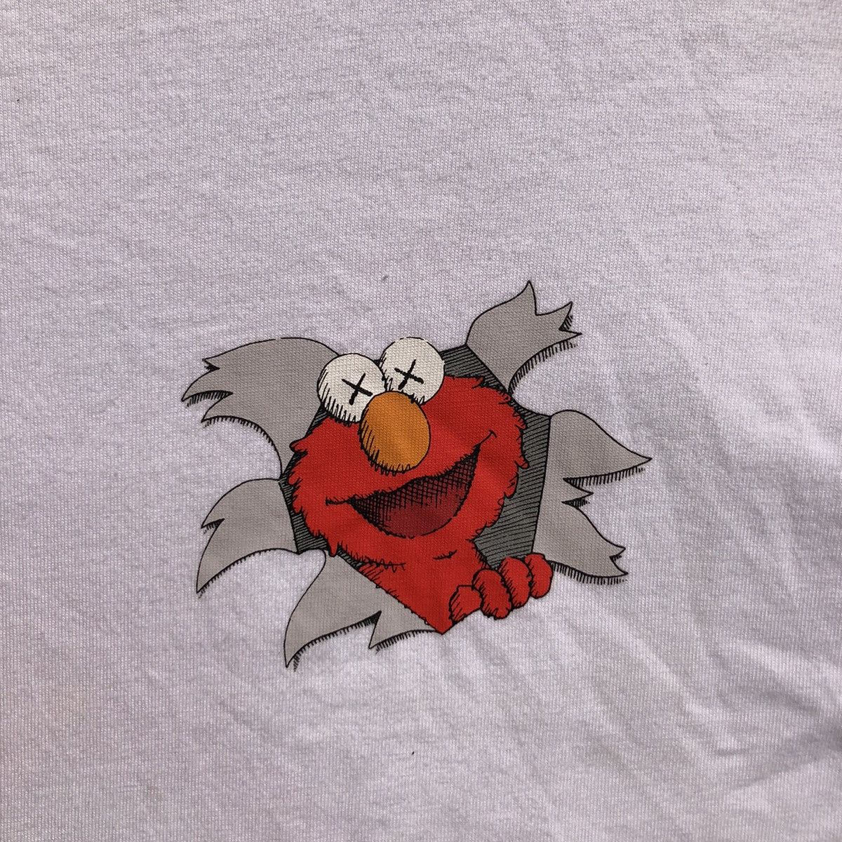 Kaws 🔥Accept Binding Offer🔥 Kaws x Sesame Street Size US S / EU 44-46 / 1 - 3 Thumbnail